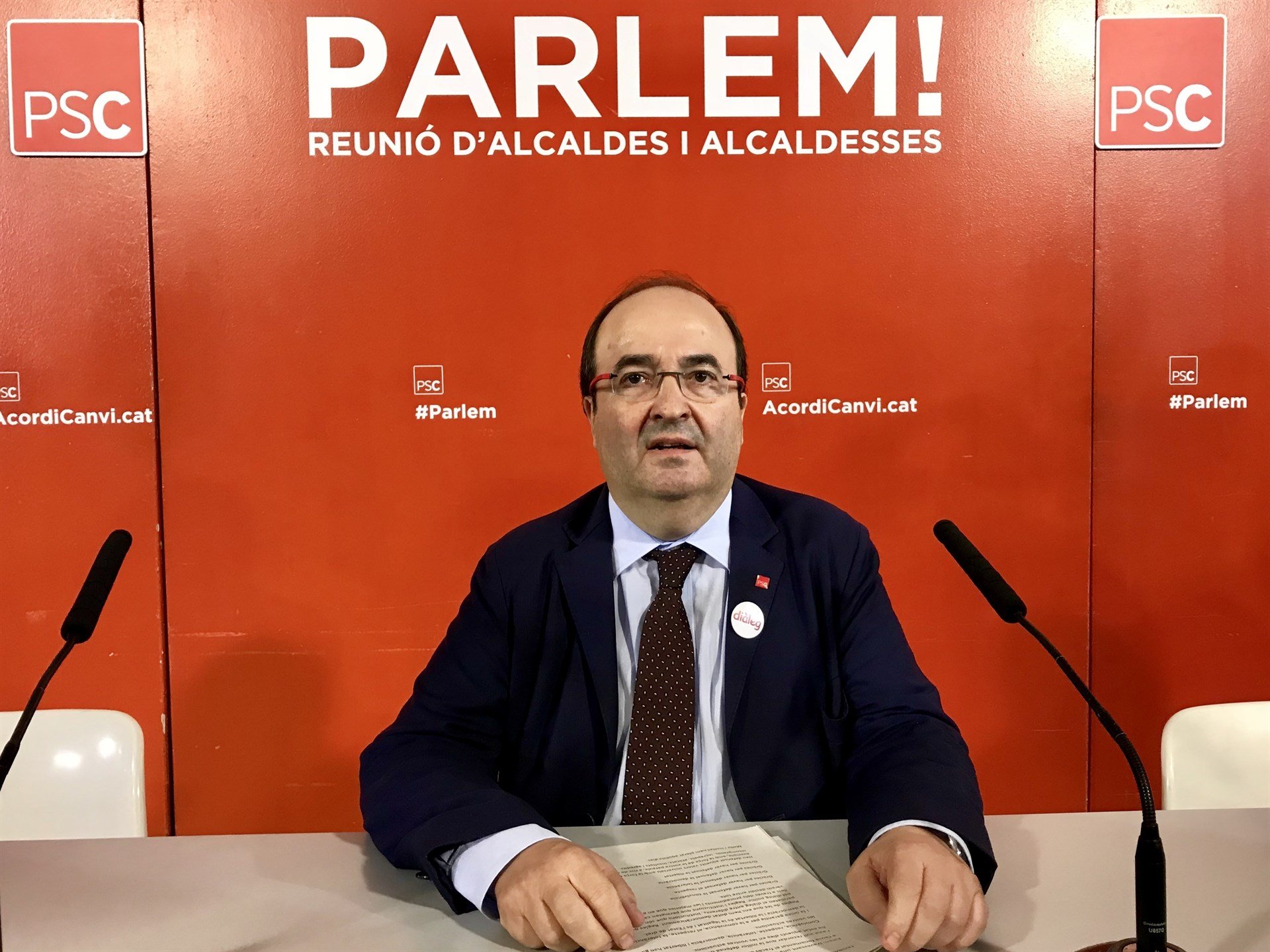 El PSC demana que el Parlament insti Puigdemont a convocar eleccions