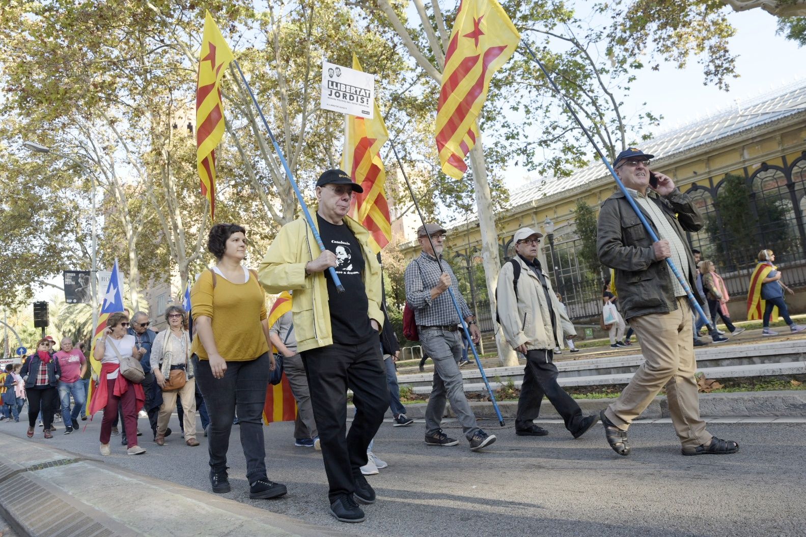 La proposta de la JxSí i la CUP: “Constituir una República catalana com a Estat independent"