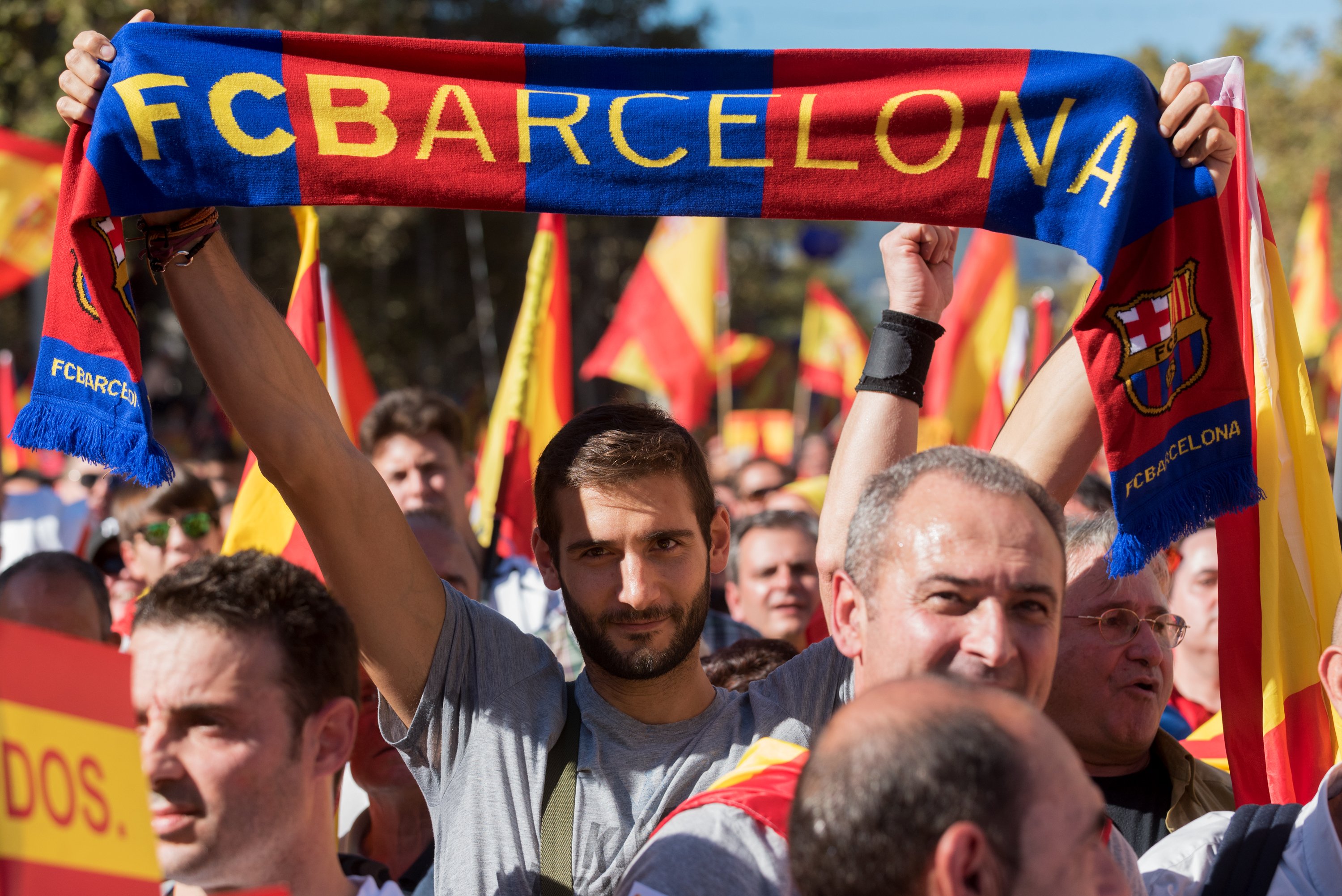 Manifestació societat civil catalana %22 tots som Catalunya%22 29 O laura gómez (15)
