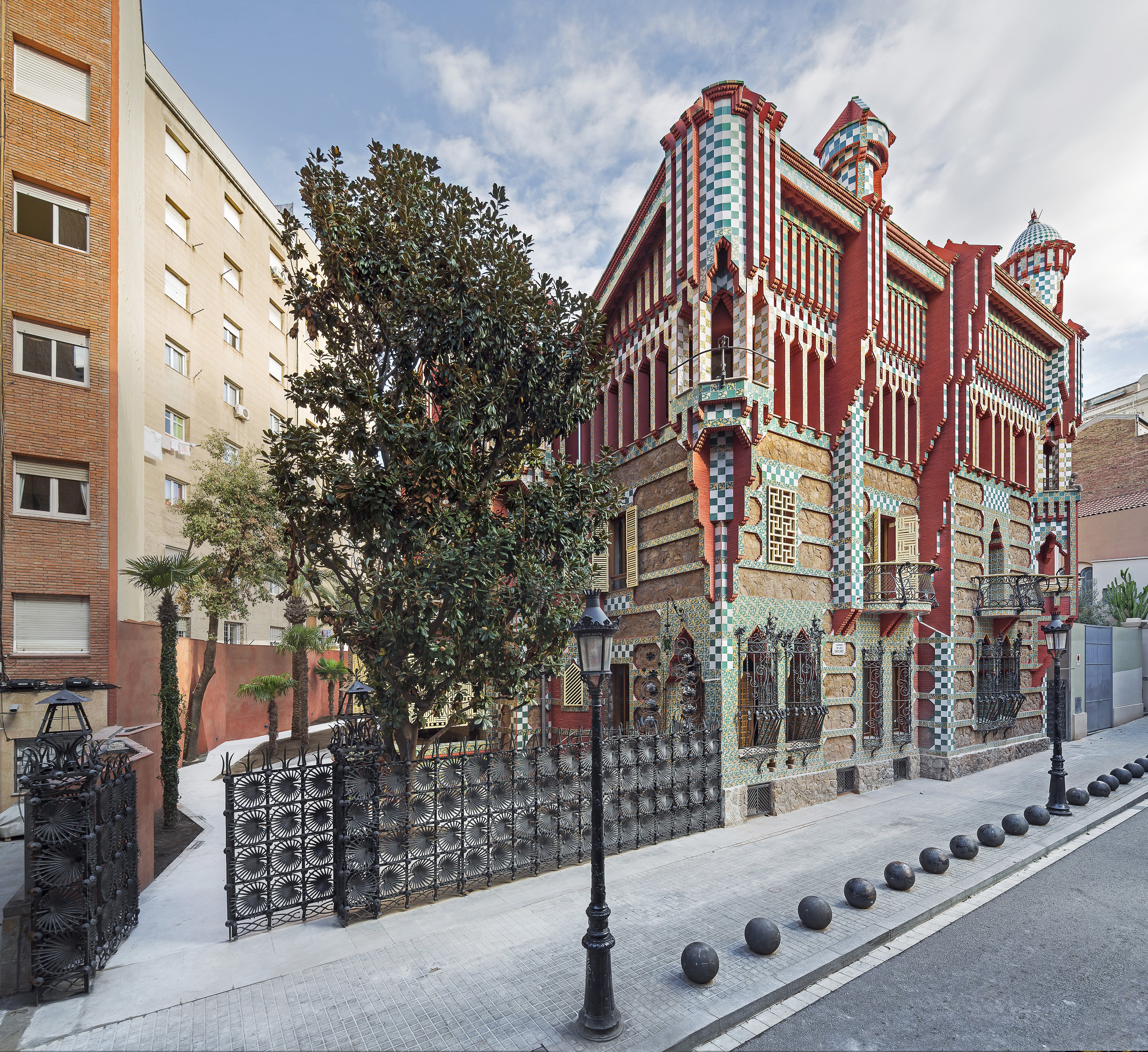 Les rutes modernistes de Barcelona s'amplien amb la Casa Vicens