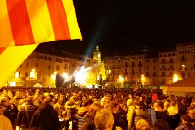 plaza vic botifarrada dignidad - guillamos maneja