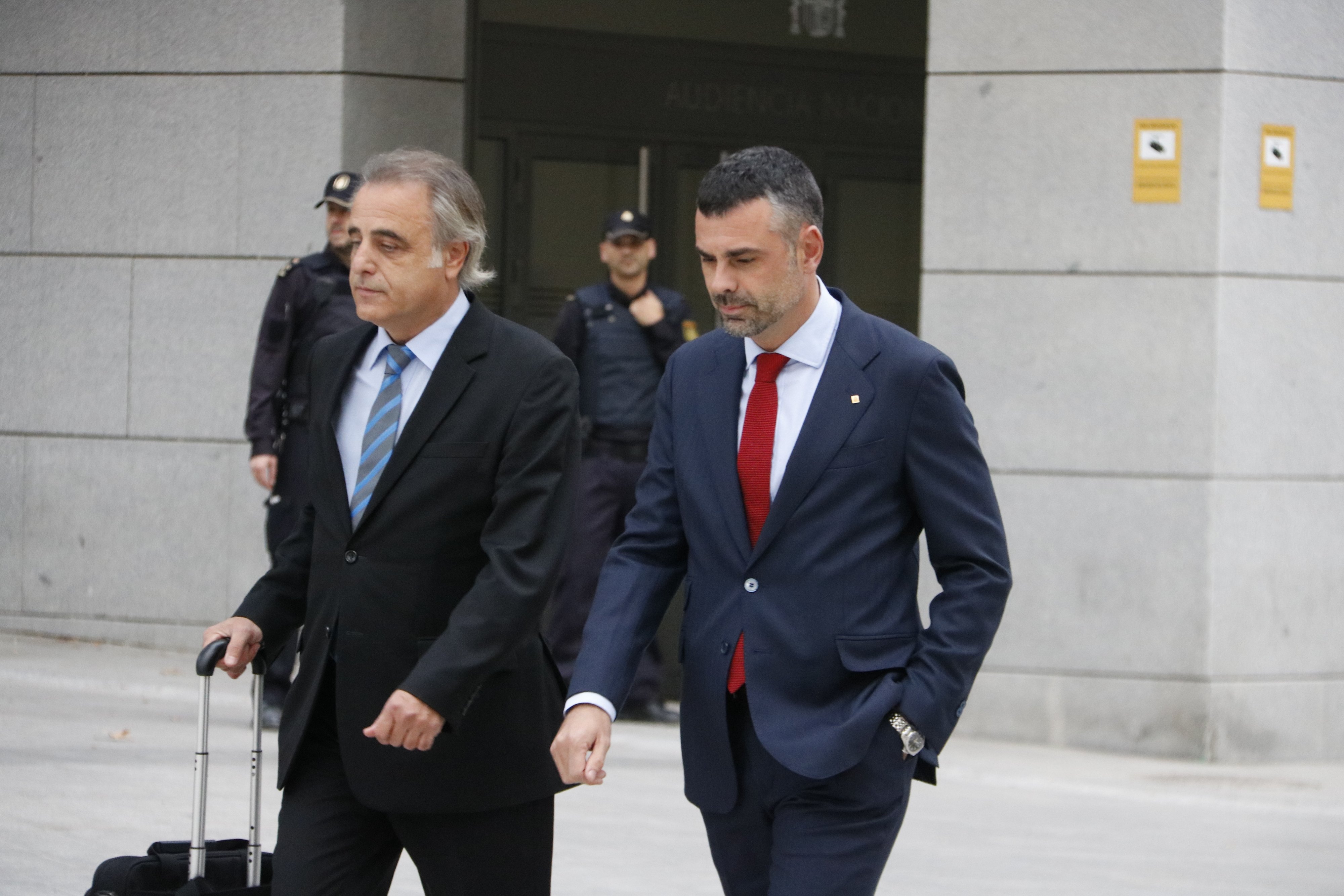 Documento: El auto que envía a Santi Vila a prisión eludible con fianza