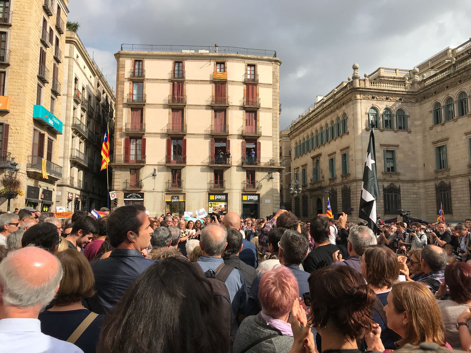 Las entidades: "No pararemos hasta que nuestro gobierno legítimo sea restituido"