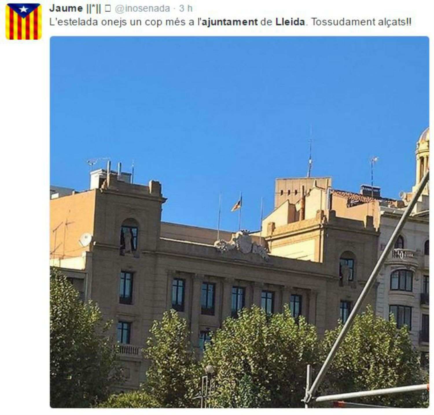 Polémica por la retirada de una estelada en el Ayuntamiento de Lleida