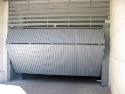 El Tribunal Supremo pone fin a disputas sobre el reparto de gastos por garajes y trasteros de las comunidades