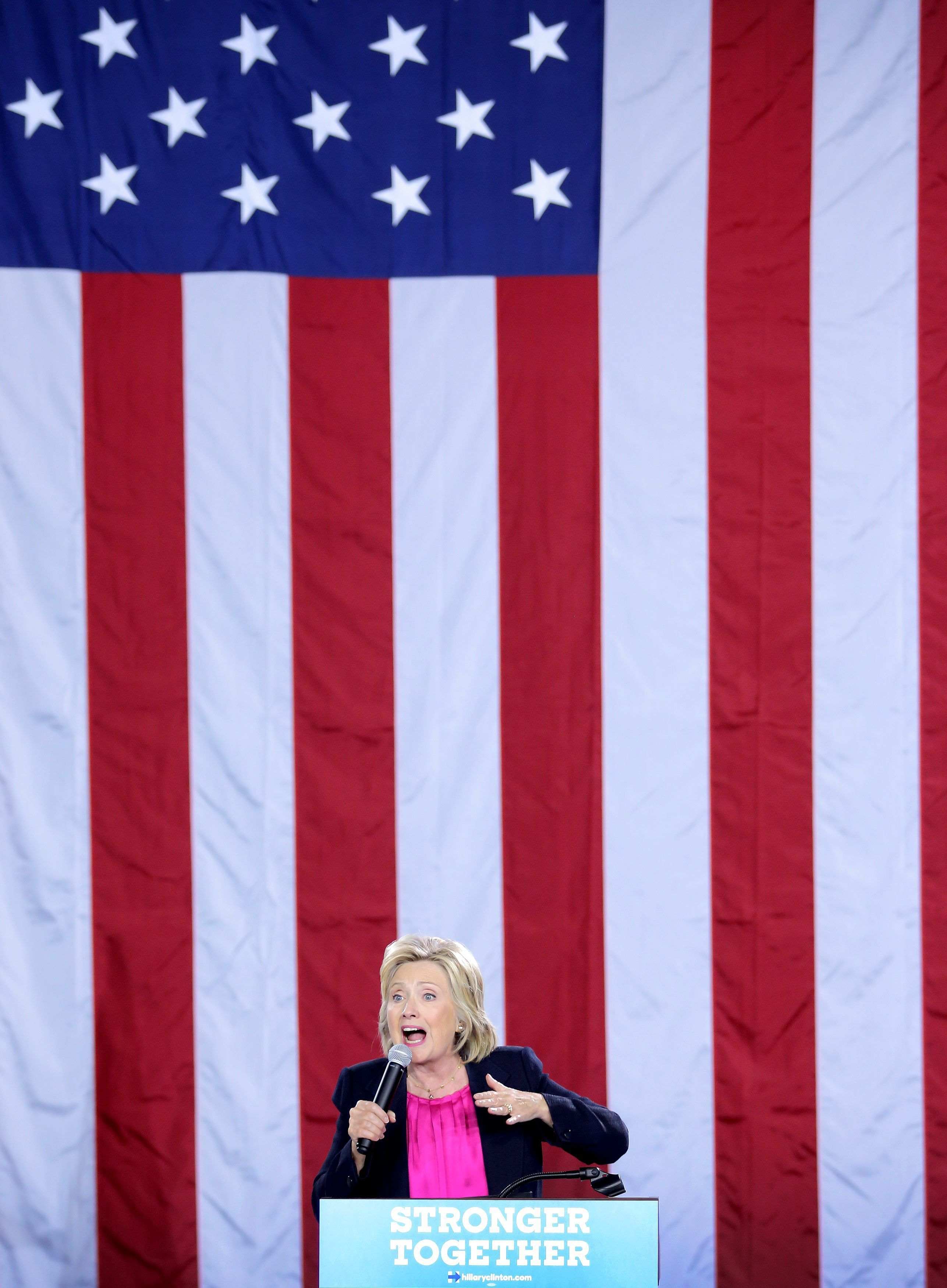 Una pneumònia obliga Clinton a abandonar un acte