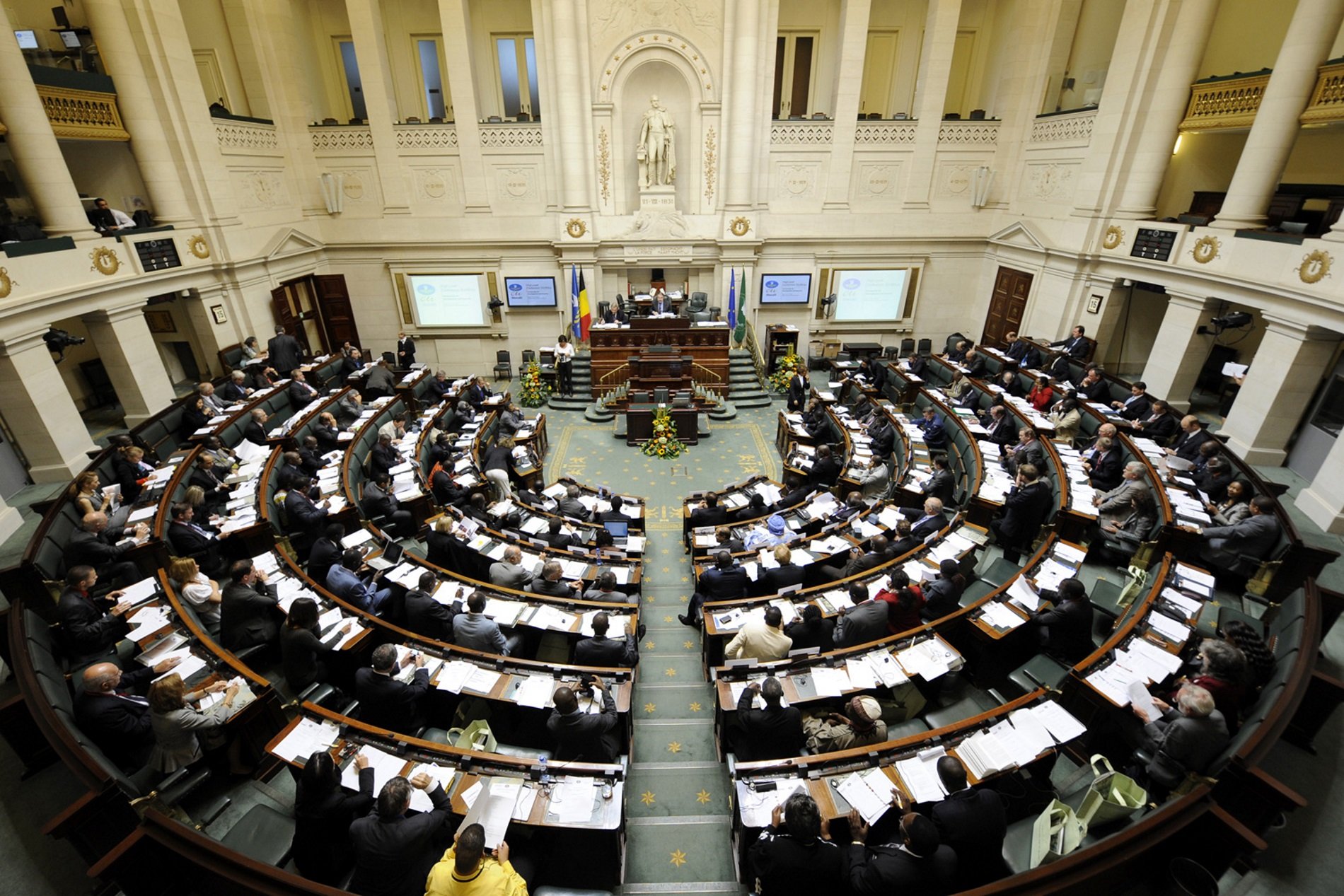 El conflicto catalán entra en el Parlamento belga