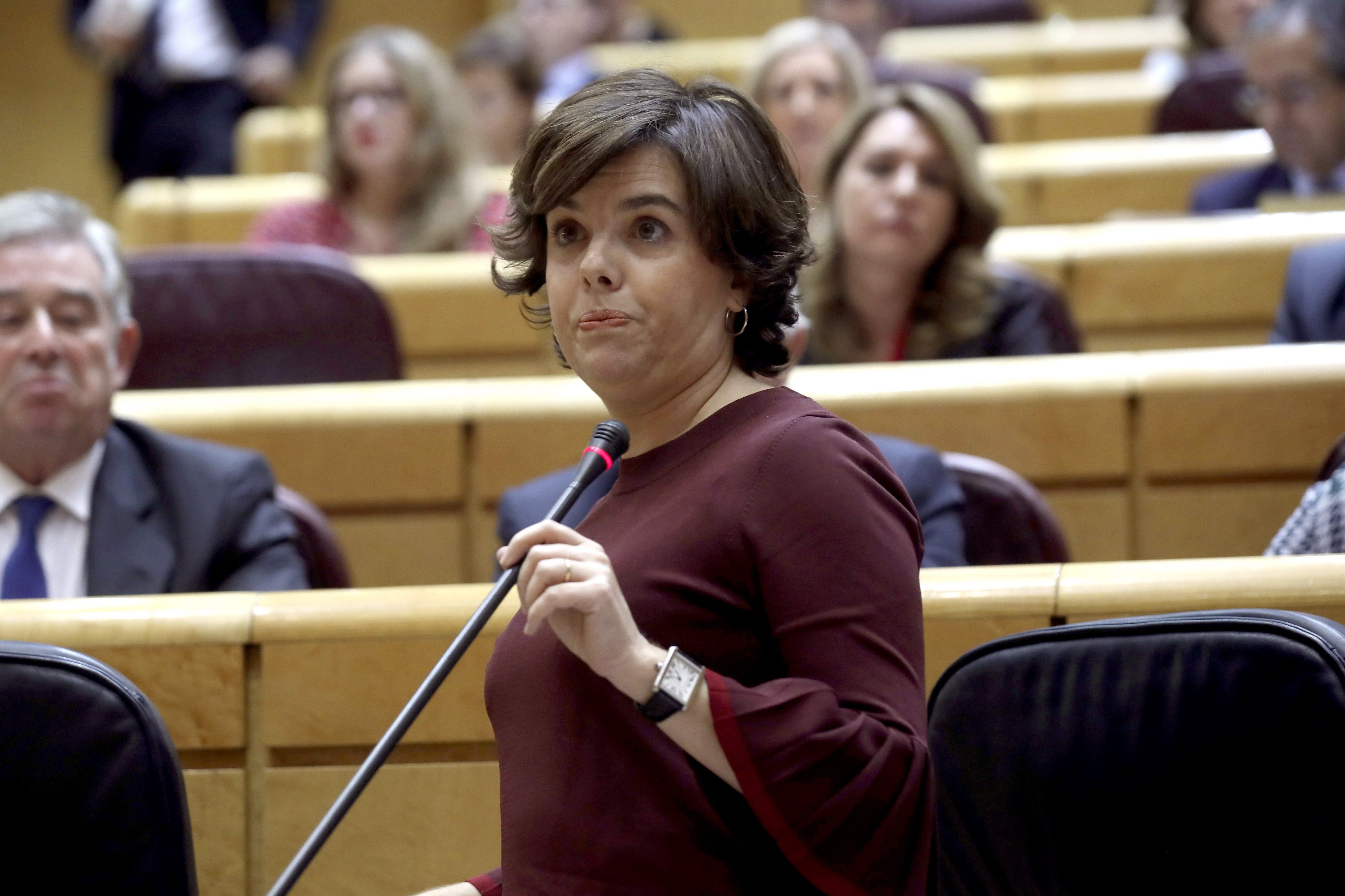 Santamaría pasa de puntillas explicando al Senado la evolución del 155