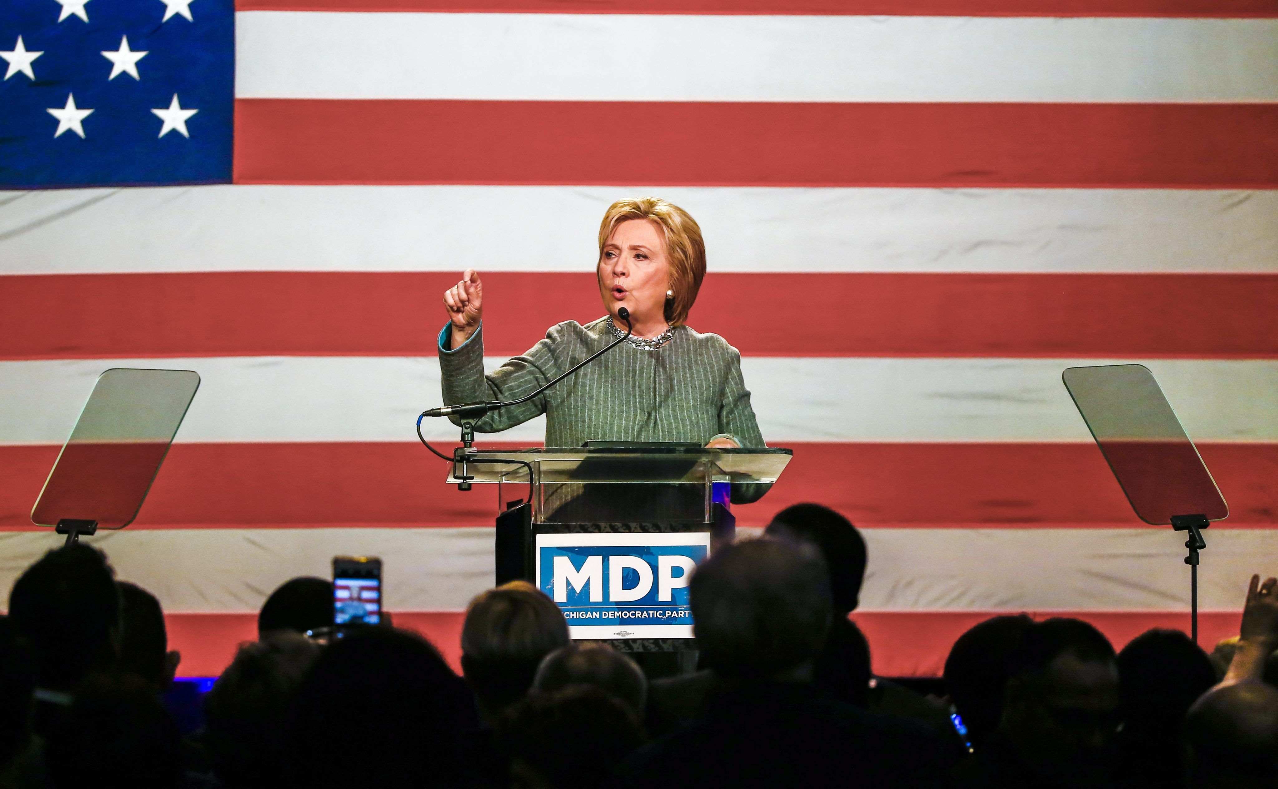 Clinton busca hacerse con la candidatura demócrata de una vez por todas