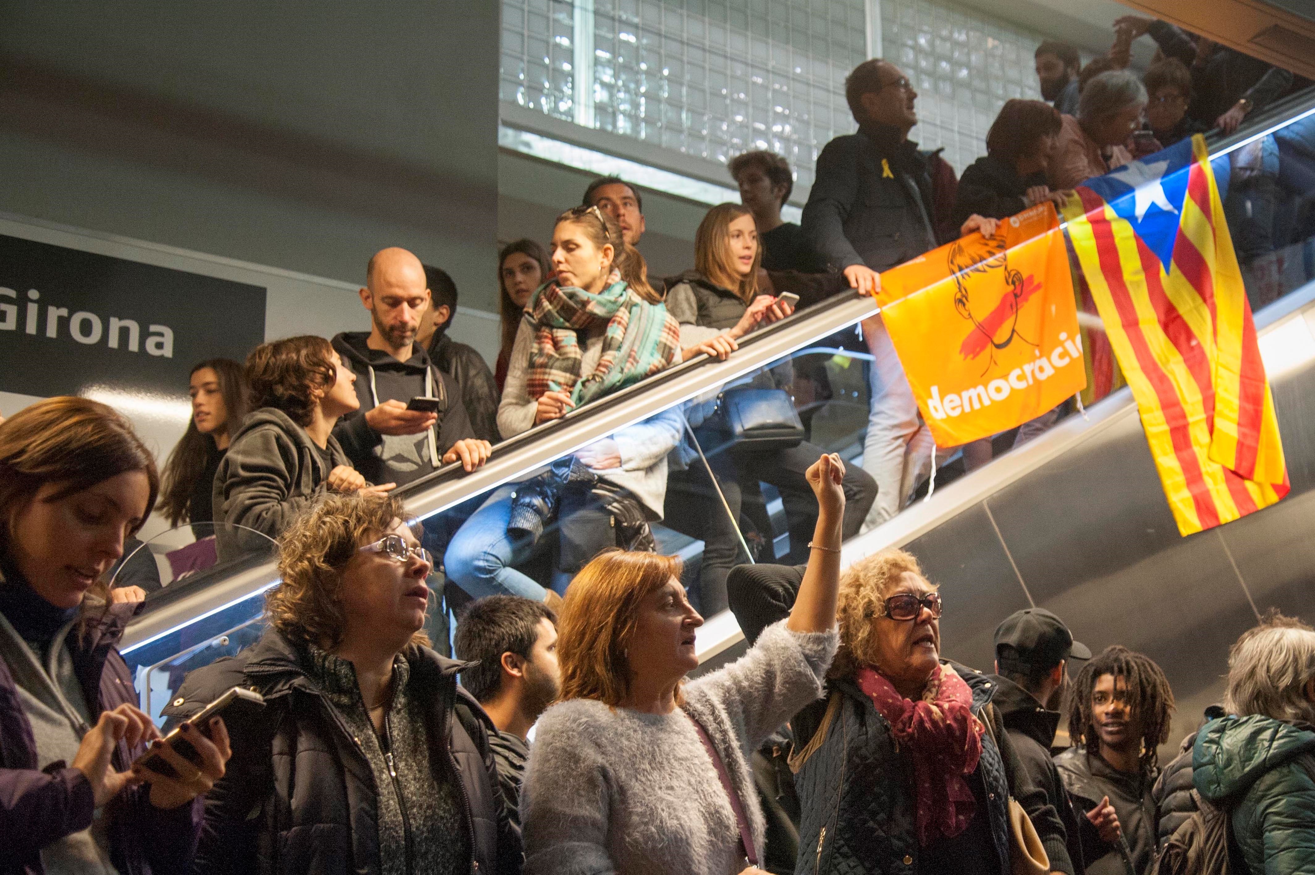 Importante eco internacional del paro por los presos políticos