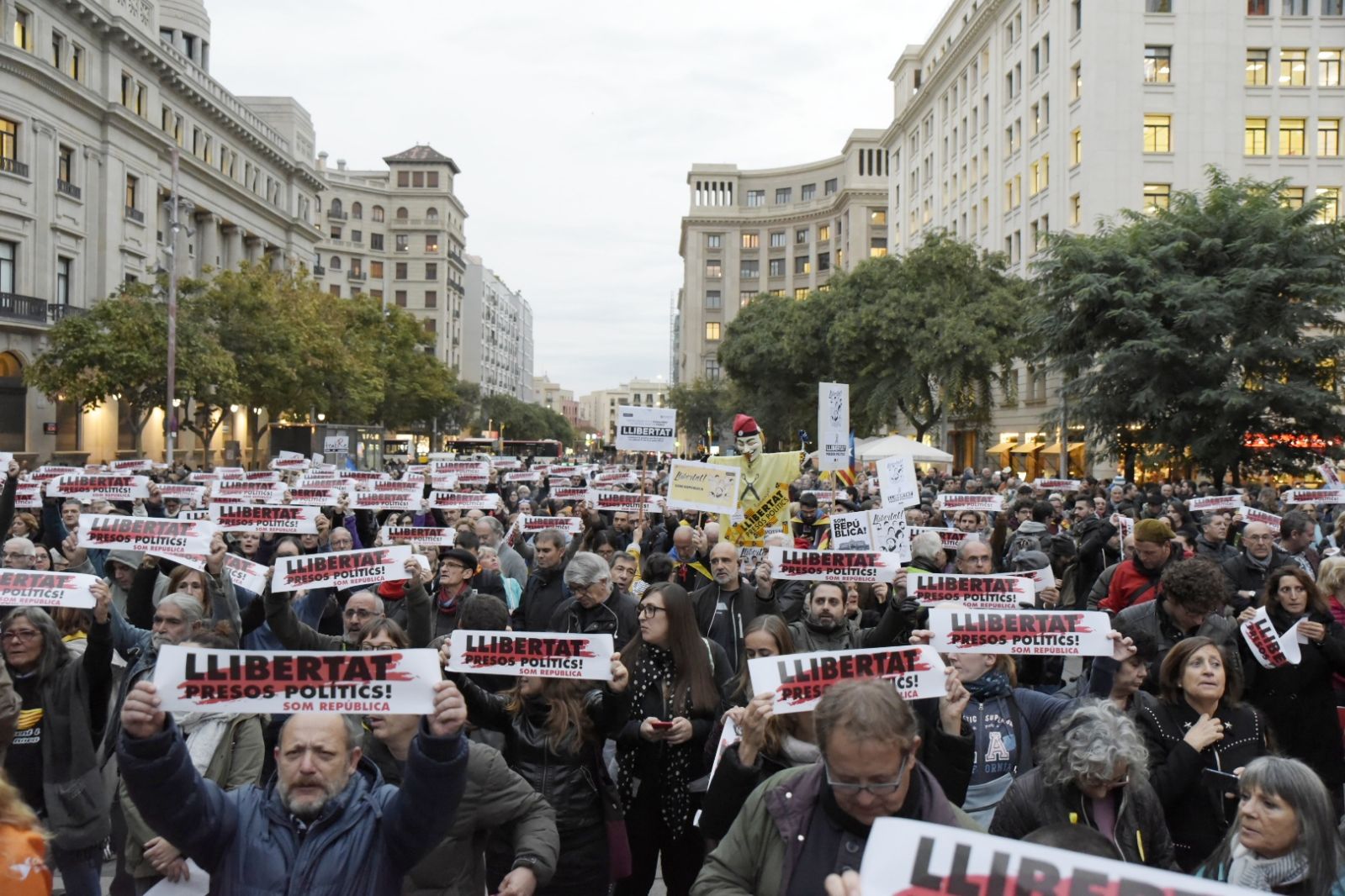 Més de 900 autocars confirmats per a la manifestació pels presos