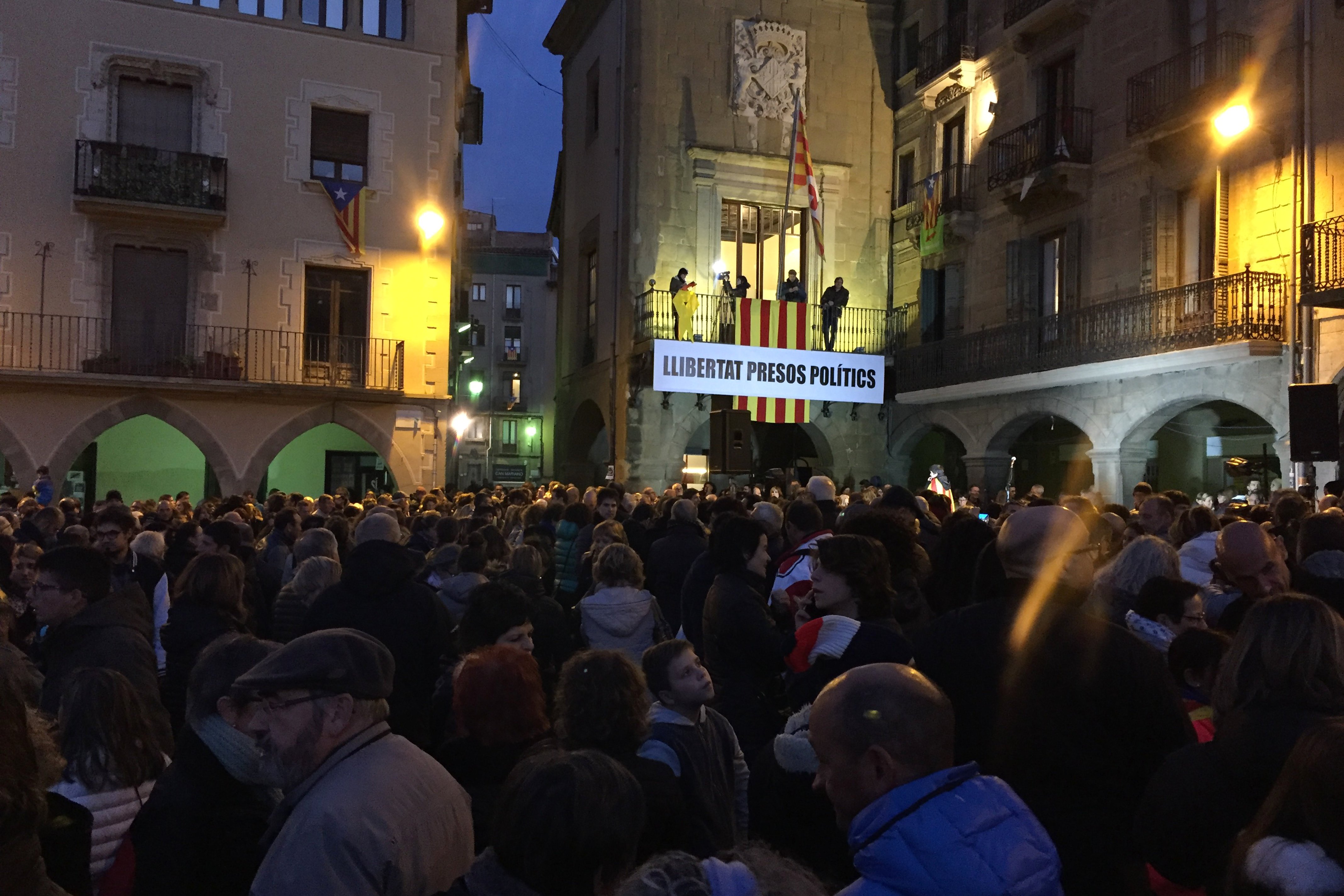 Demonstrations around Catalonia in support of the political prisoners