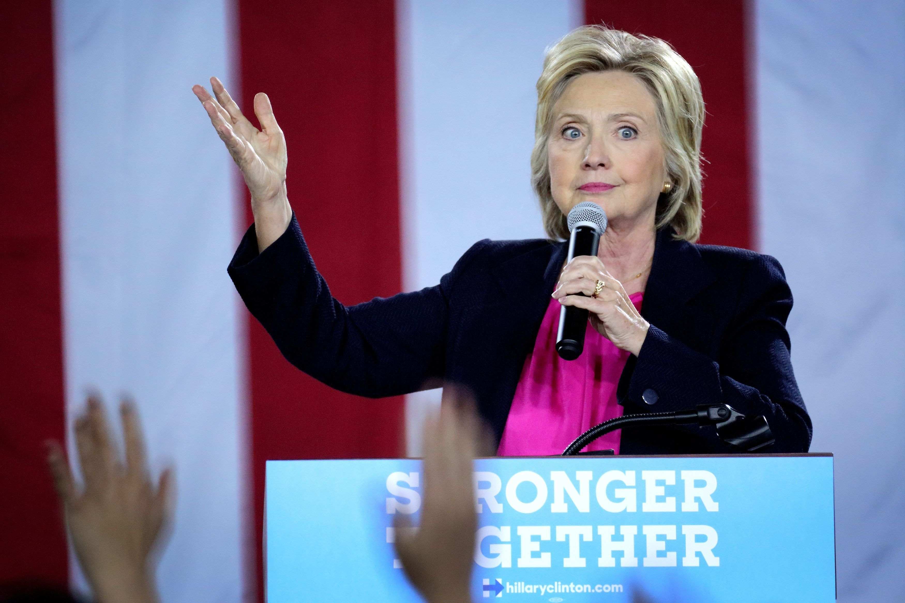 El fiscal general de los Estados Unidos quiere abrir una investigación contra Hillary Clinton