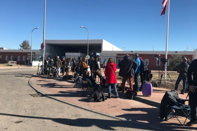 premsa Alcalá Meco sortida Forcadell