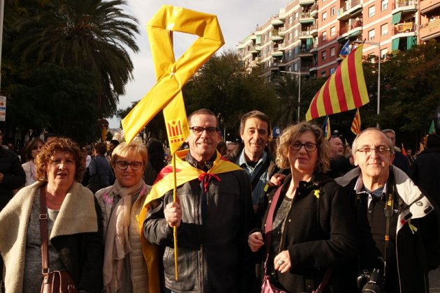 Manifestants 11 N llaços grocs - Roberto Lázaro Manifestants 11 N llaços grocs - Roberto Lázaro
