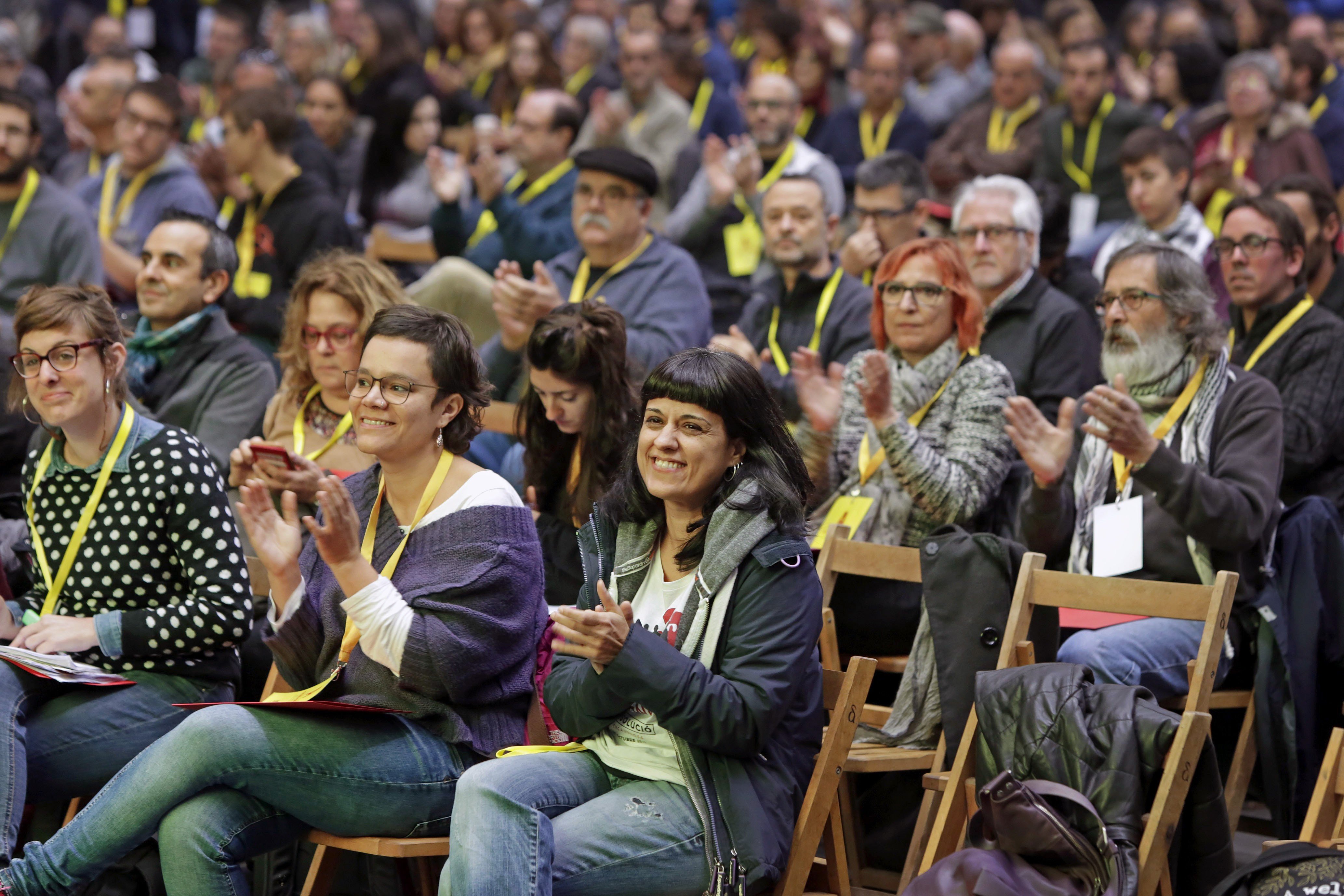 La CUP convoca assemblea per diumenge però manté l’abstenció a la investidura