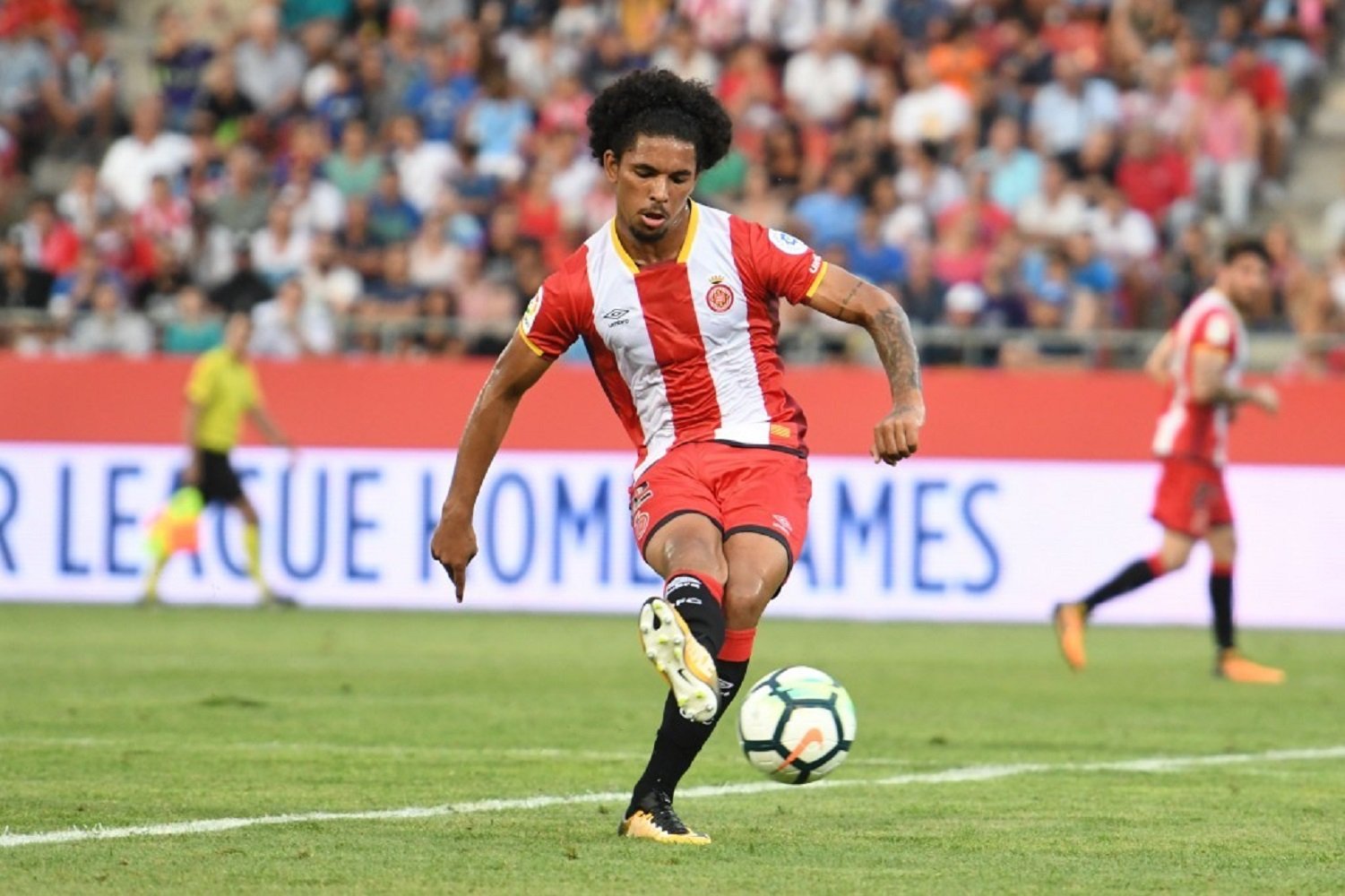 Douglas Luiz y Carles Aleñá, entre las mejores jóvenes promesas del fútbol mundial