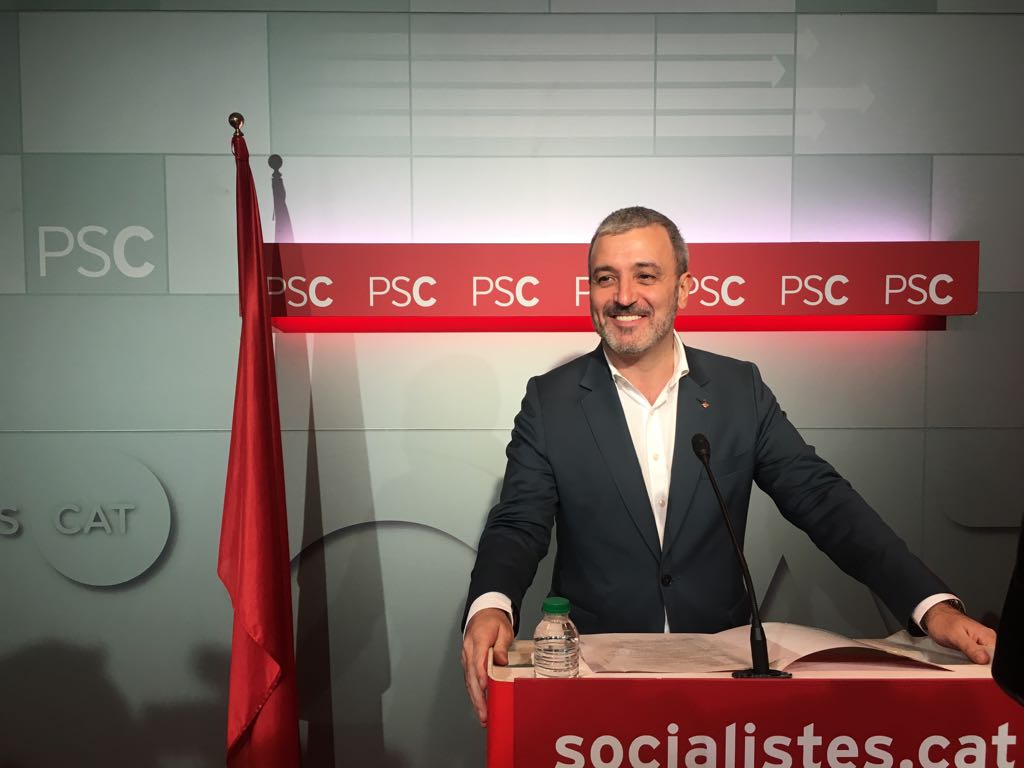 Collboni critica el "silenci" de Colau: "Ha estat més pendent dels independentistes"