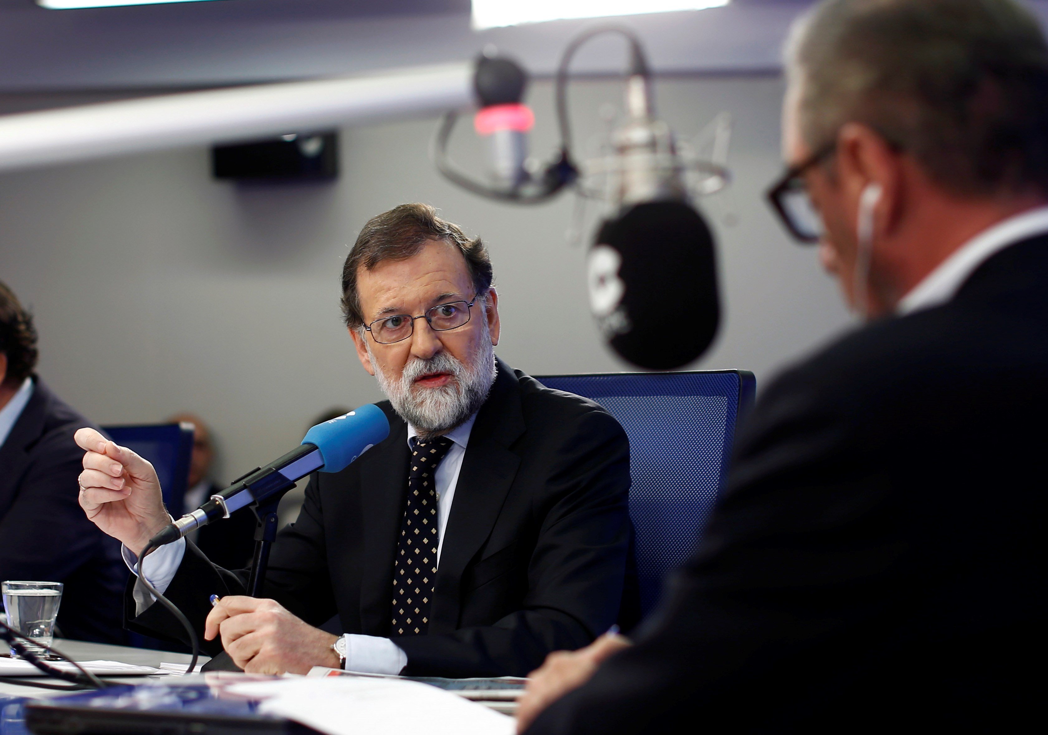 Rajoy: "He cesado a los miembros del Govern, eso no se hacía desde la Segunda Guerra Mundial"