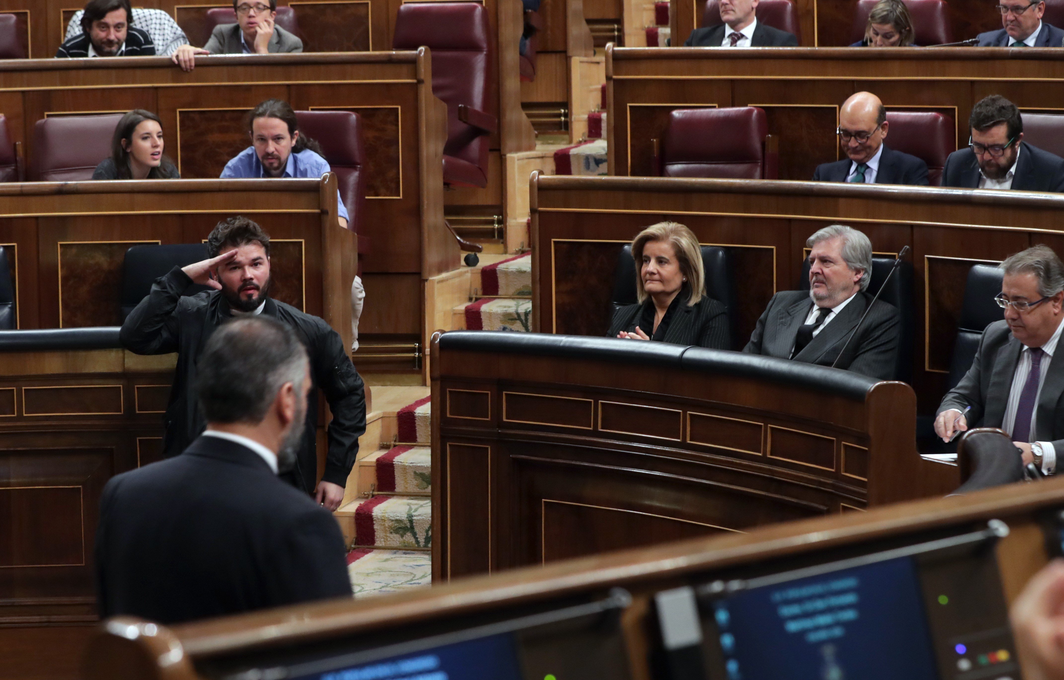 Rufián contesta a Zoido sobre el menú dels 'piolins'