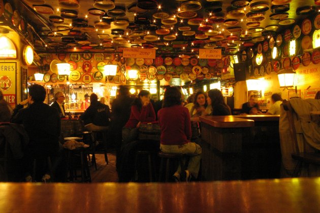 Cafe Delirium -By Jamie Lantzy (Own work) [CC BY 3.0 (http://creativecommons.org/licenses/by/3.0)], via Wikimedia Commons