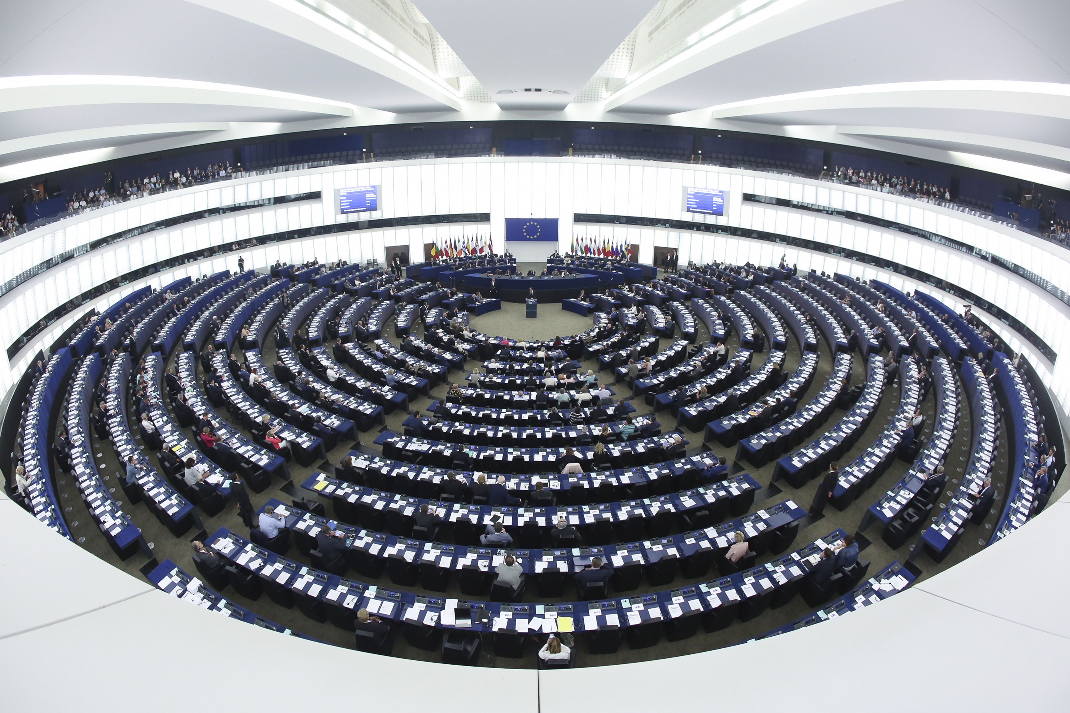 El Parlament Europeu demana a l'Europol que investigui l'espionatge amb Pegasus a Espanya