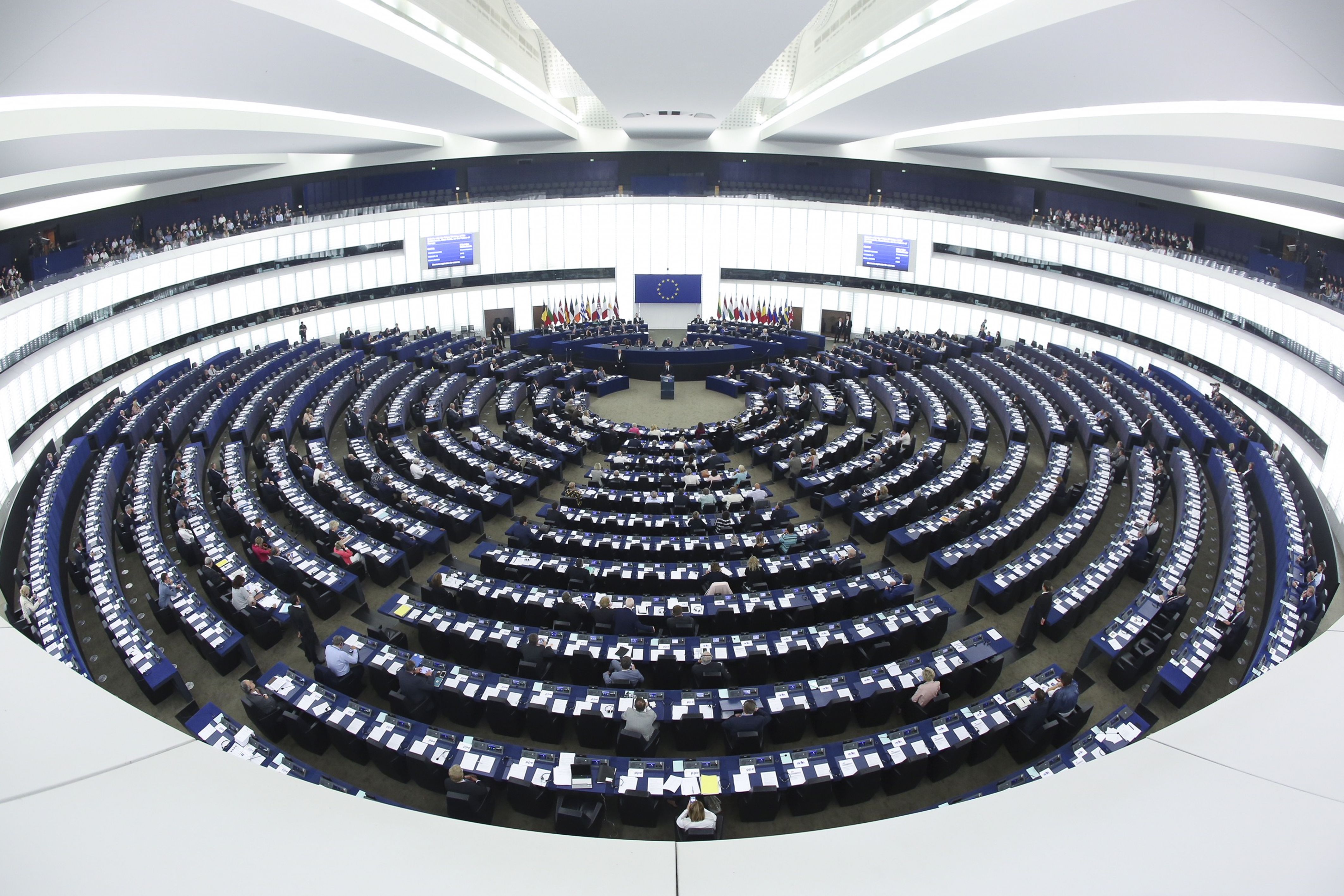 El Parlament Europeu demana a l'Europol que investigui l'espionatge amb Pegasus a Espanya