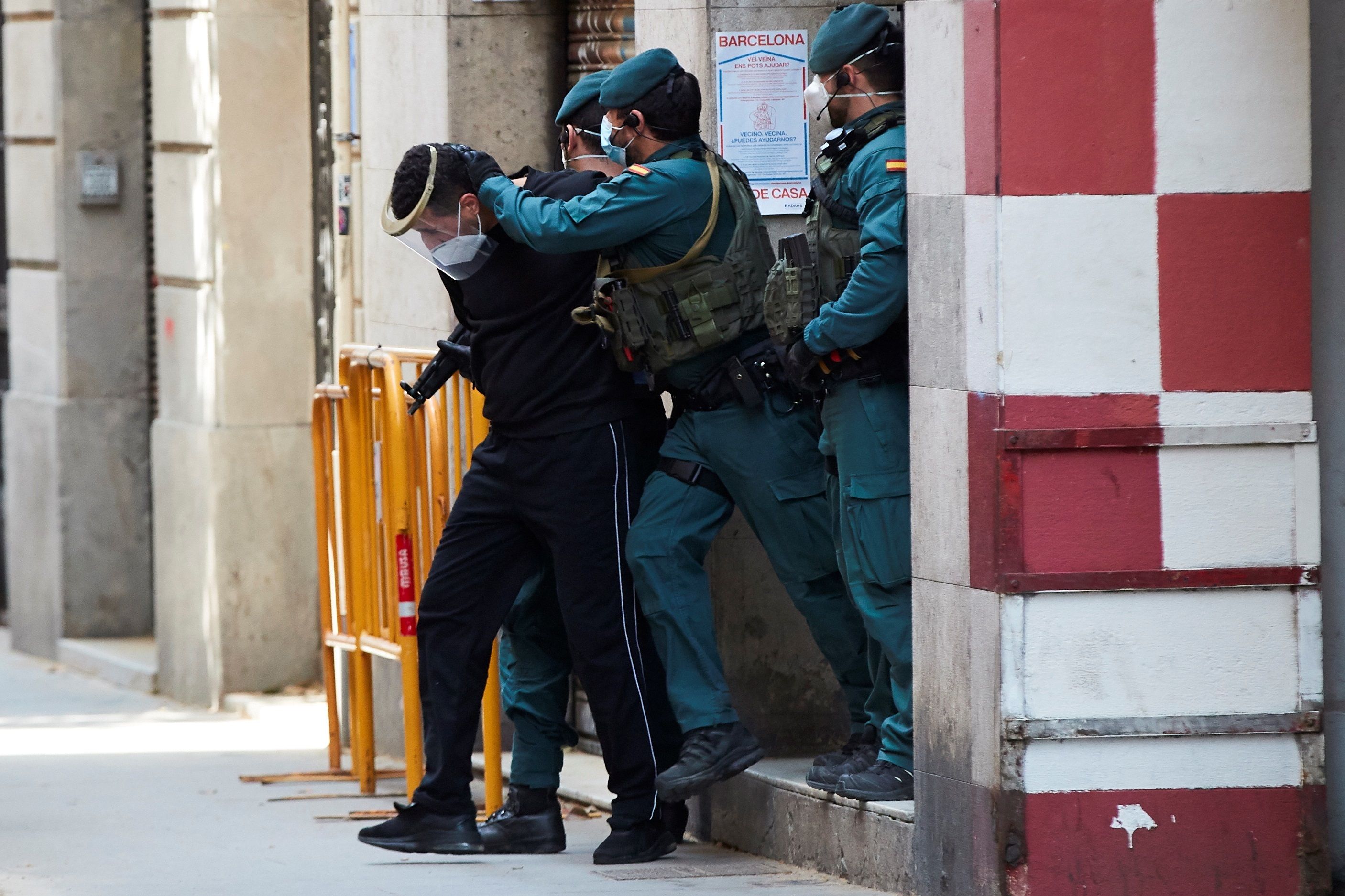 Desarticulada una estructura gihadista amb desenes de joves de tot l'Estat