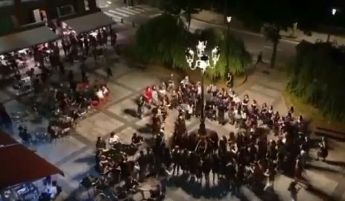 Estaba de baja por lumbalgia, lo grabaron bailando en fiestas y el tribunal avala su despido, es procedente