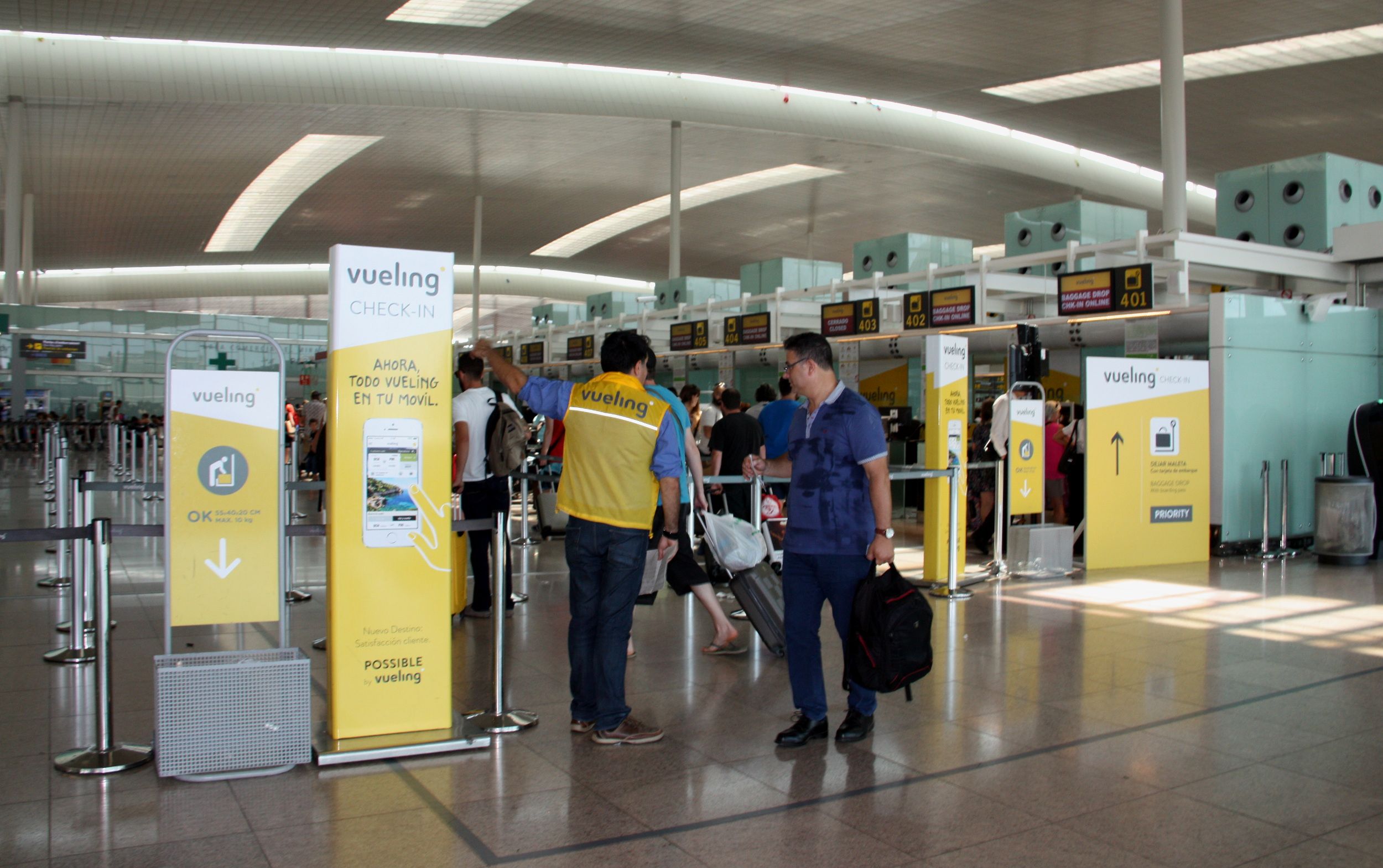Vueling i Ryanair cancel·len rutes a Barcelona per la vaga a França