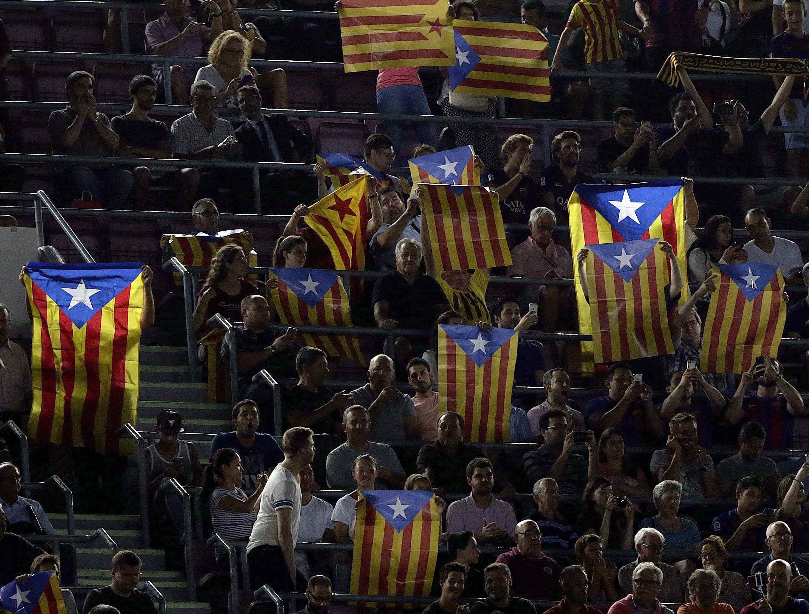 Archivada la denuncia contra la delegada del Gobierno en Madrid por prohibir estelades