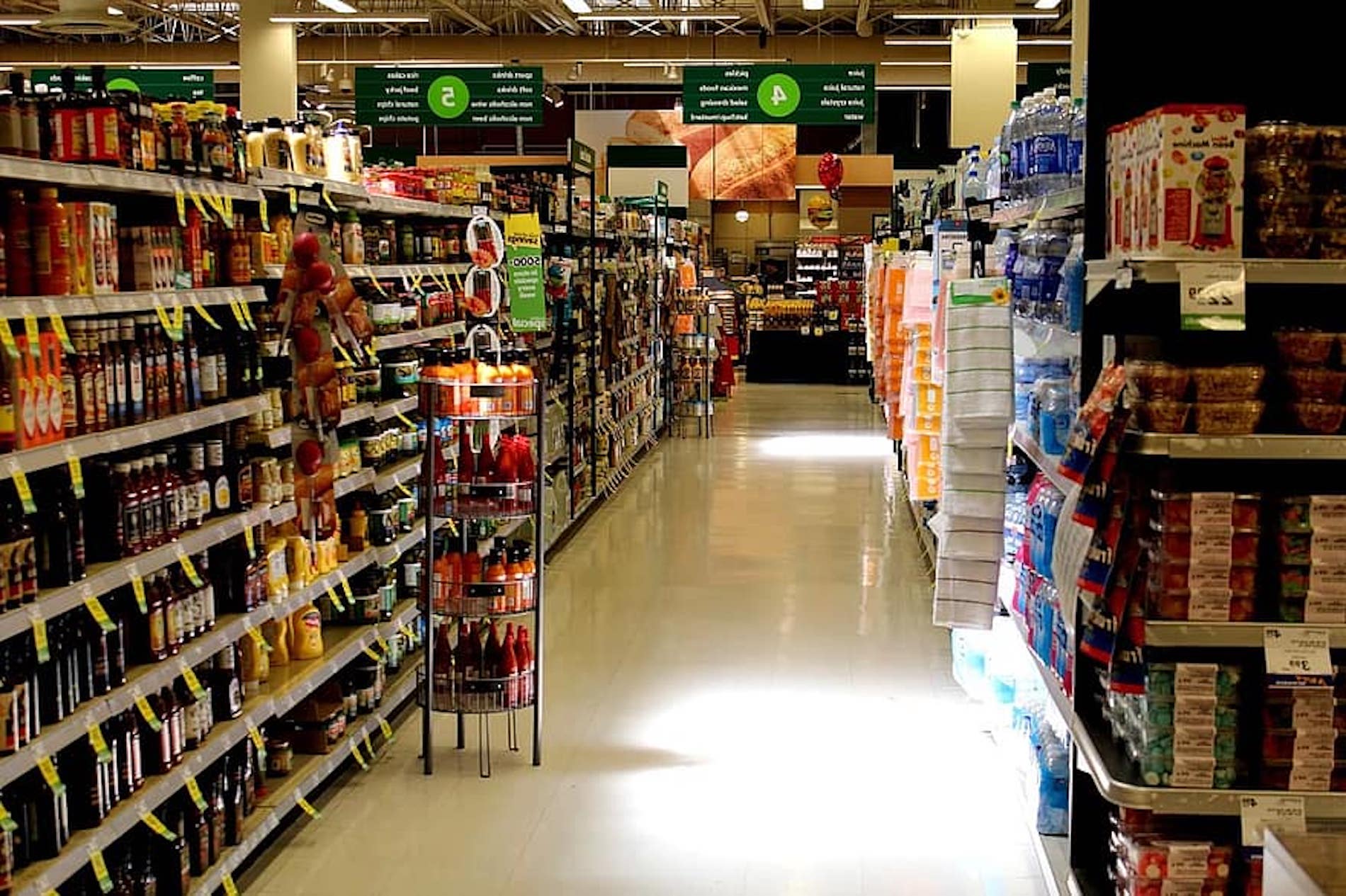 Europa avisa a España: el plan de eliminación de plásticos de un solo uso es excesivo