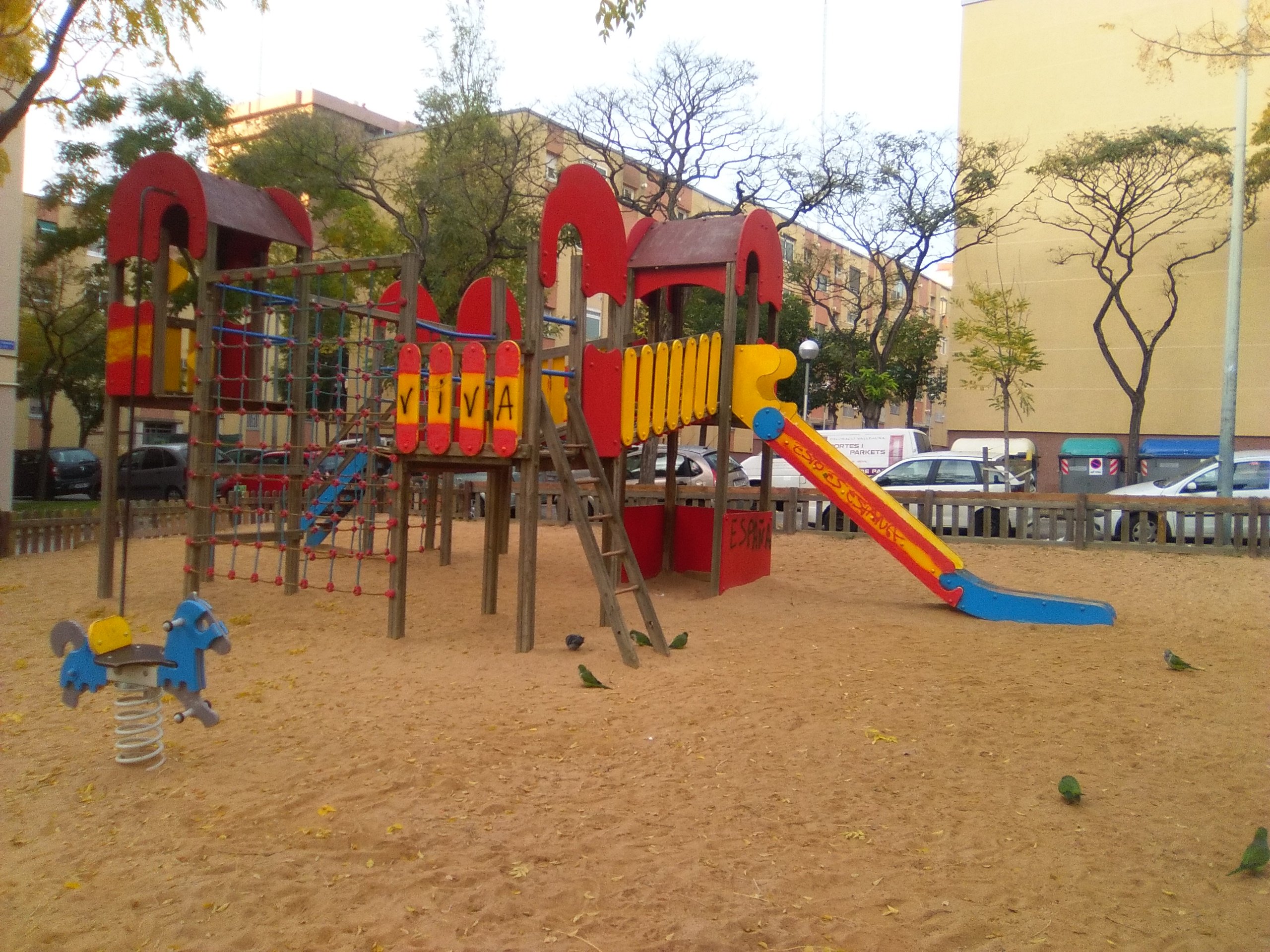 L’adoctrinament espanyolista arriba als parcs infantils