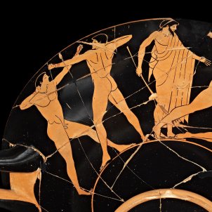 kylix de ceramica atica de figuras rojas c 500 490 a c realizada en atenas posiblemente de vulci italia c the truste kylix de ceramica atica de figuras rojas c 500 490 a c realizada en atenas posiblemente de vulci italia c the truste