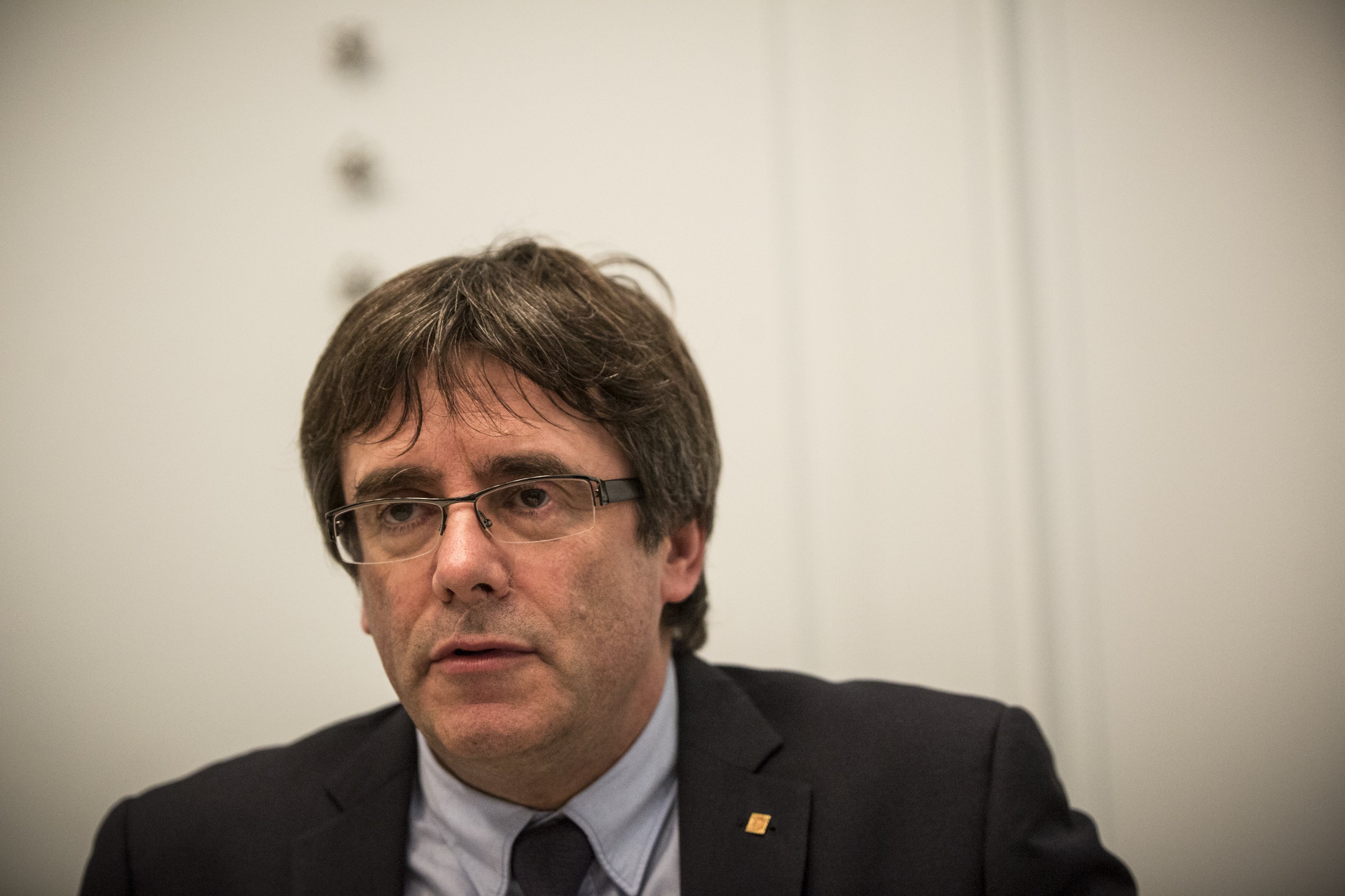 JxCat insiste en Puigdemont: "El plan D no está encima de la mesa"