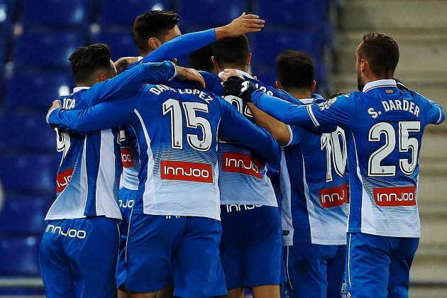 Español gol piña RCDE Stadium