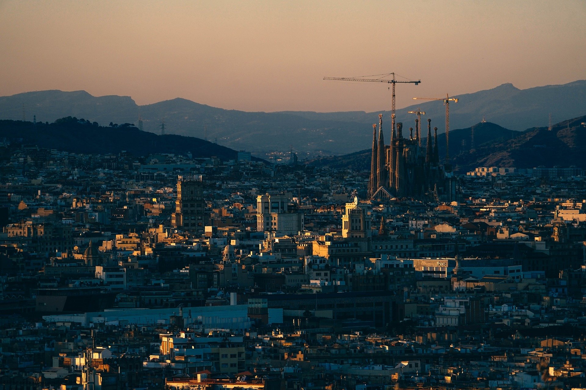 La clase media aumenta en Barcelona reduciendo la brecha entre barrios