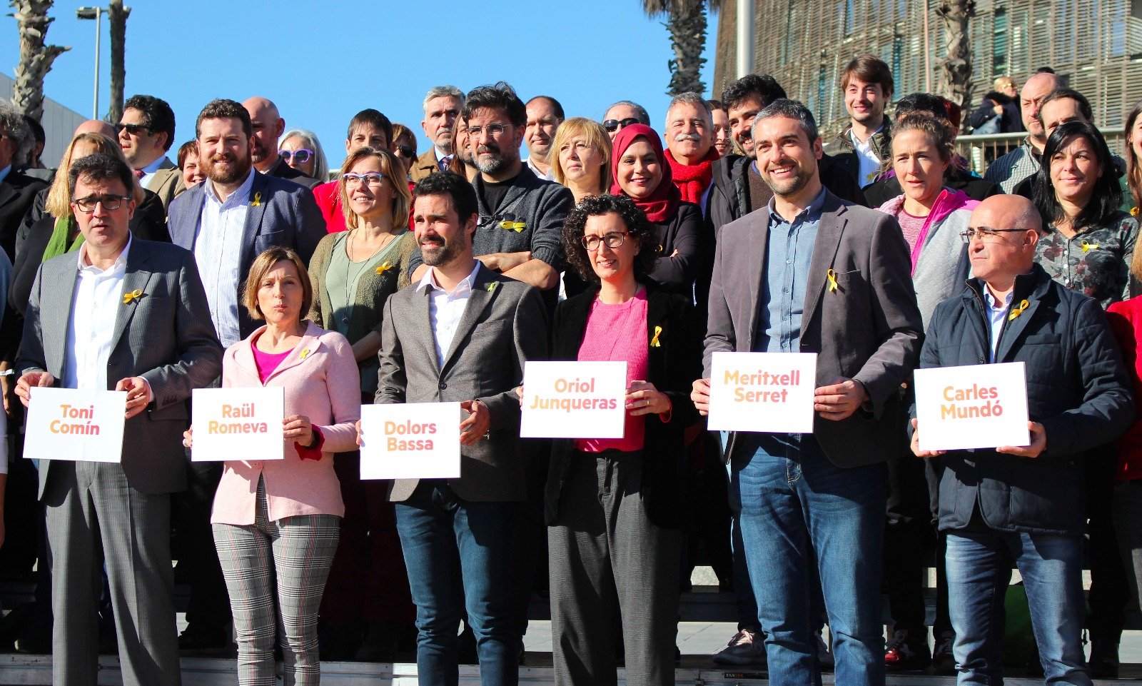 Rovira toma el relevo de Junqueras: "Le he prometido que asumiré lo que haga falta"