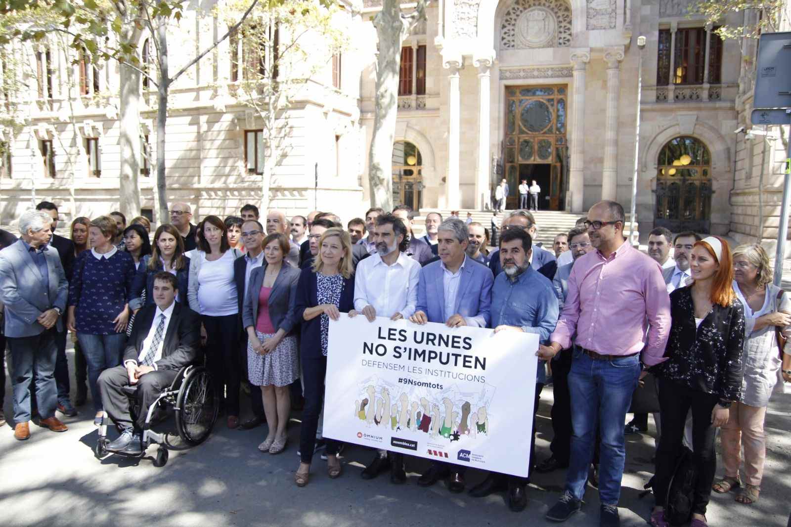 El independentismo apoya a Homs: "No renunciaremos nunca al derecho a la autodeterminación"