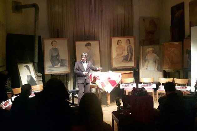 puigdemont senyera aleix sarri puigdemont senyera aleix sarri