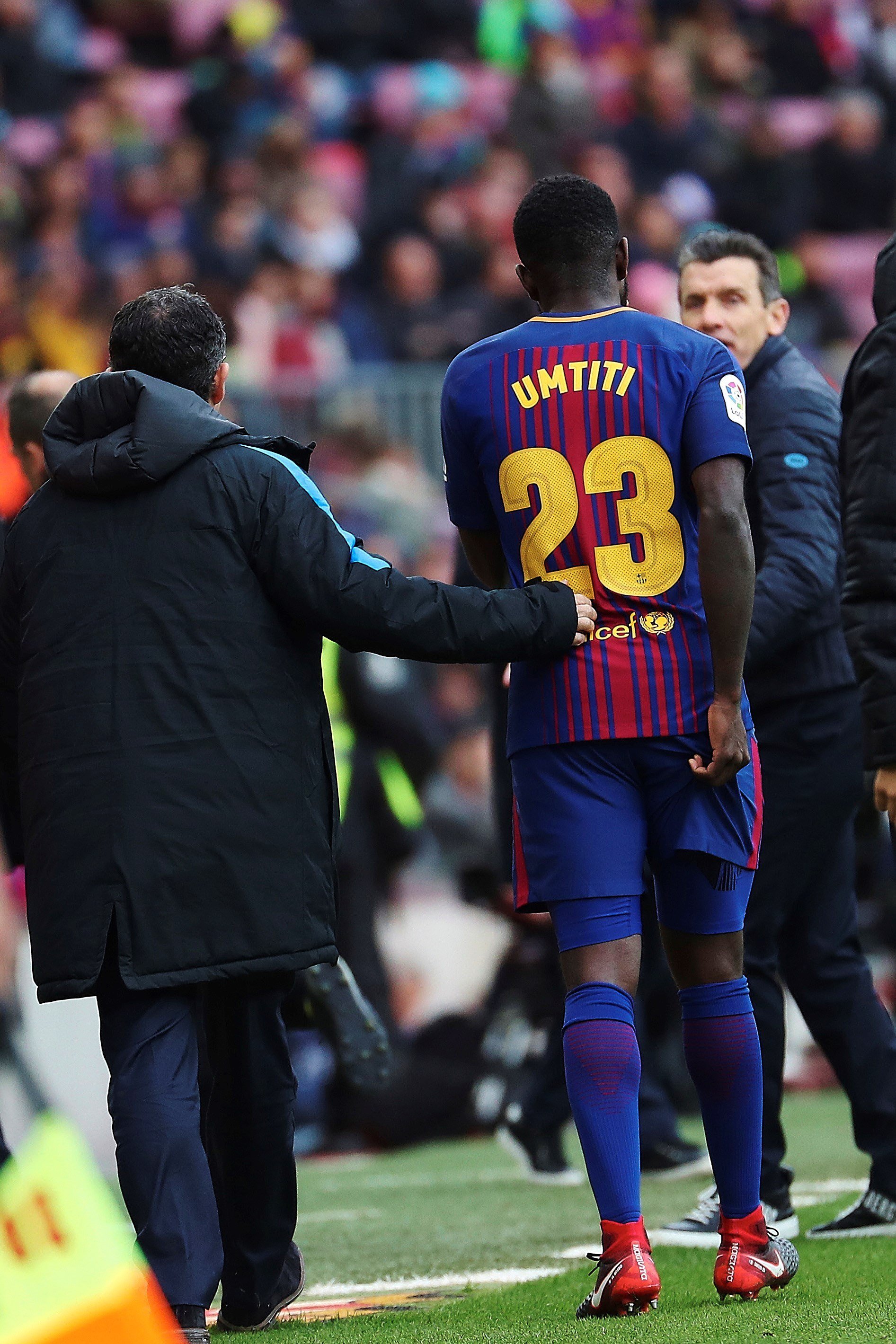 Umtiti, lesionado hasta febrero de 2018