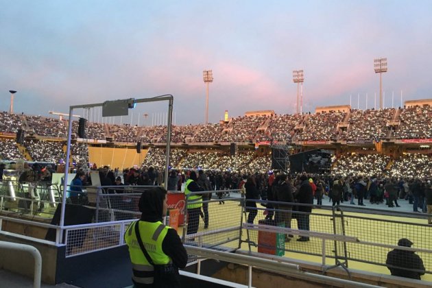 concert llibertat presos llums telèfon   Nicolás Tomás