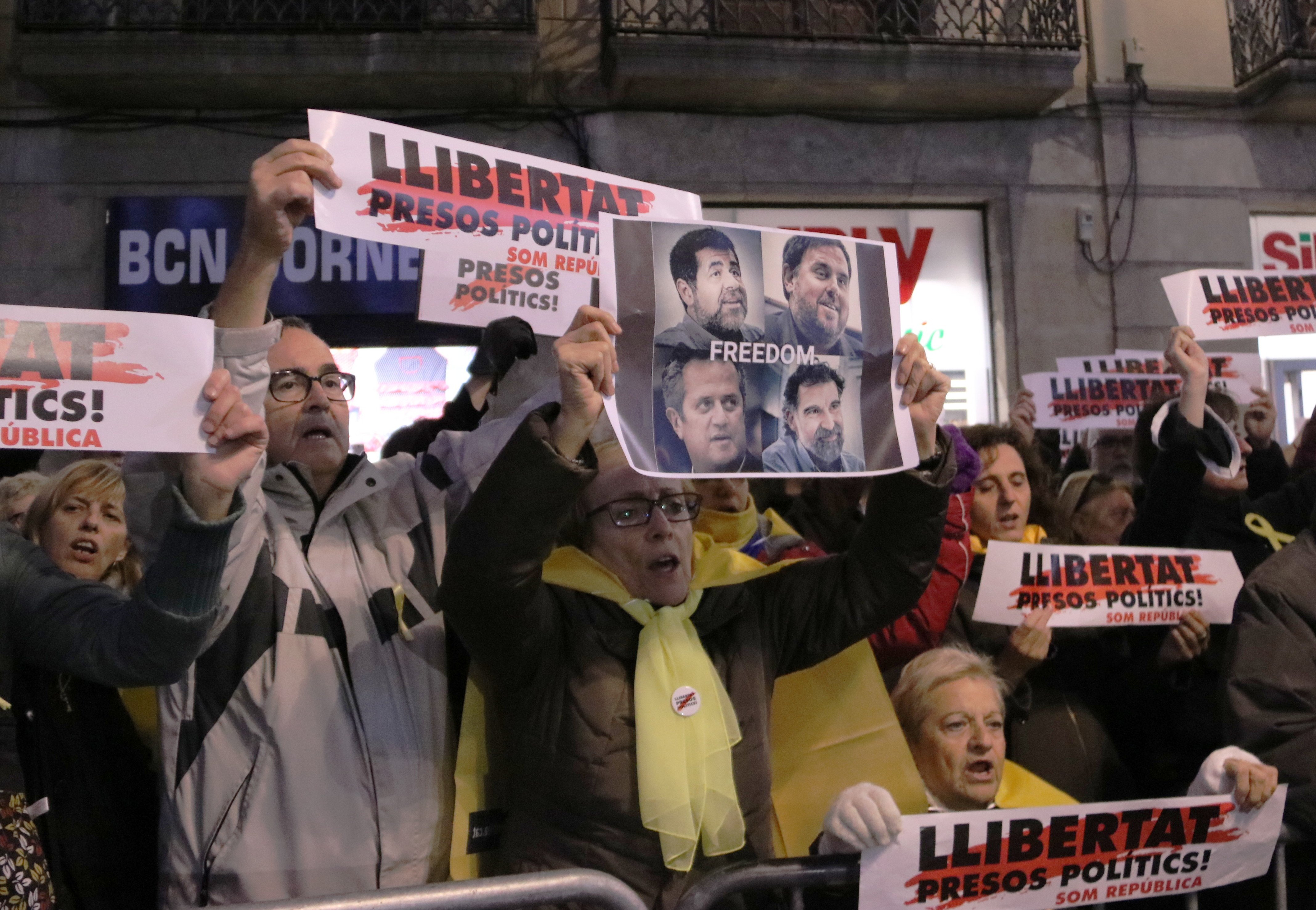 Concentracions arreu del país a favor de l'alliberament dels presos polítics