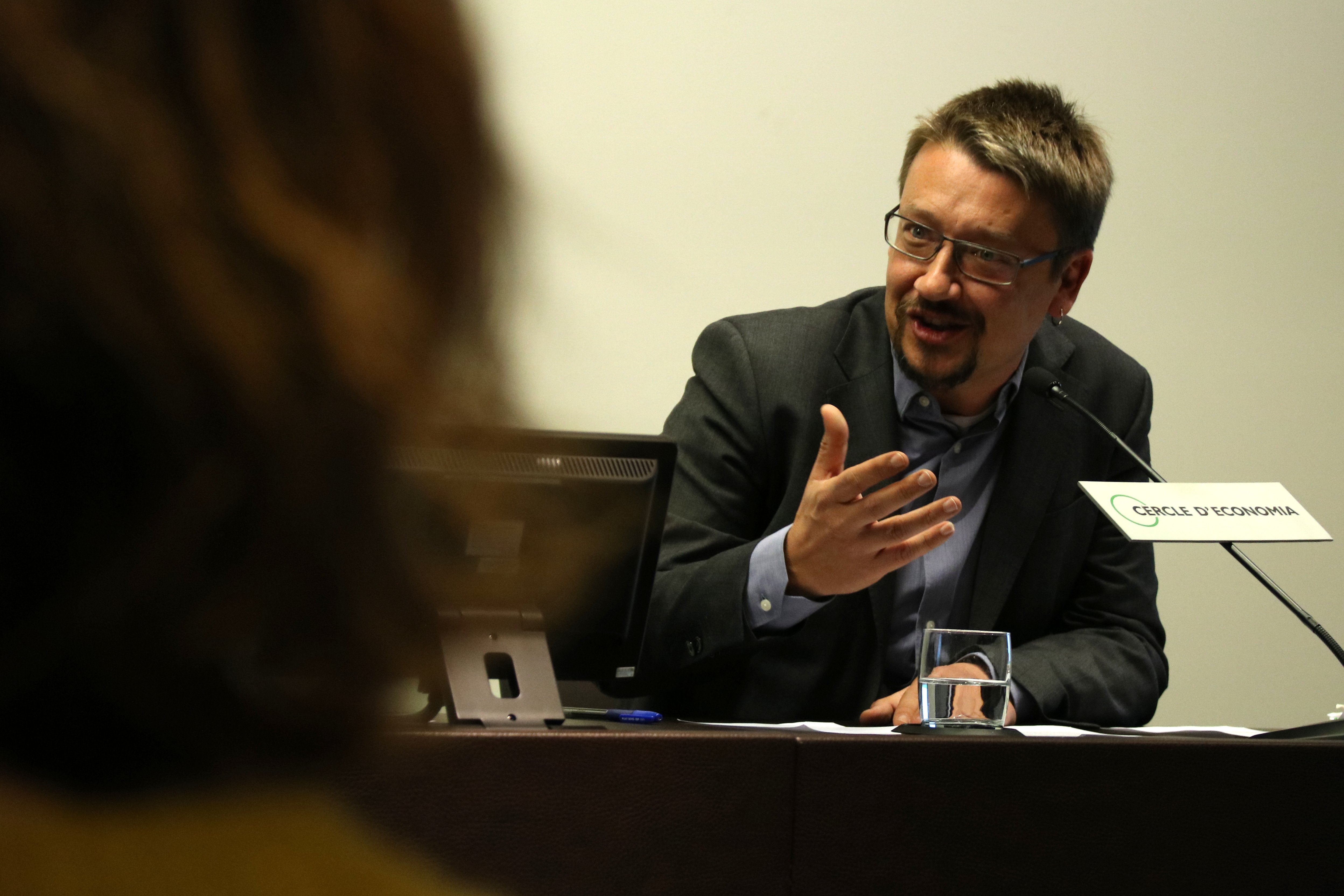 Domènech ya se ve president