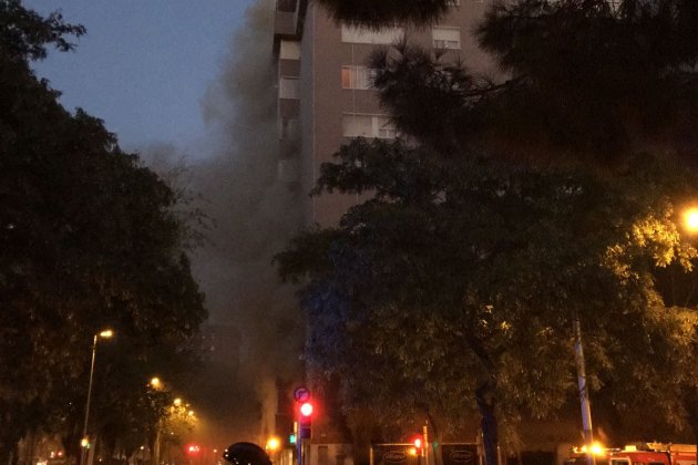 Fastidia incendio Diagonal Numància / AR