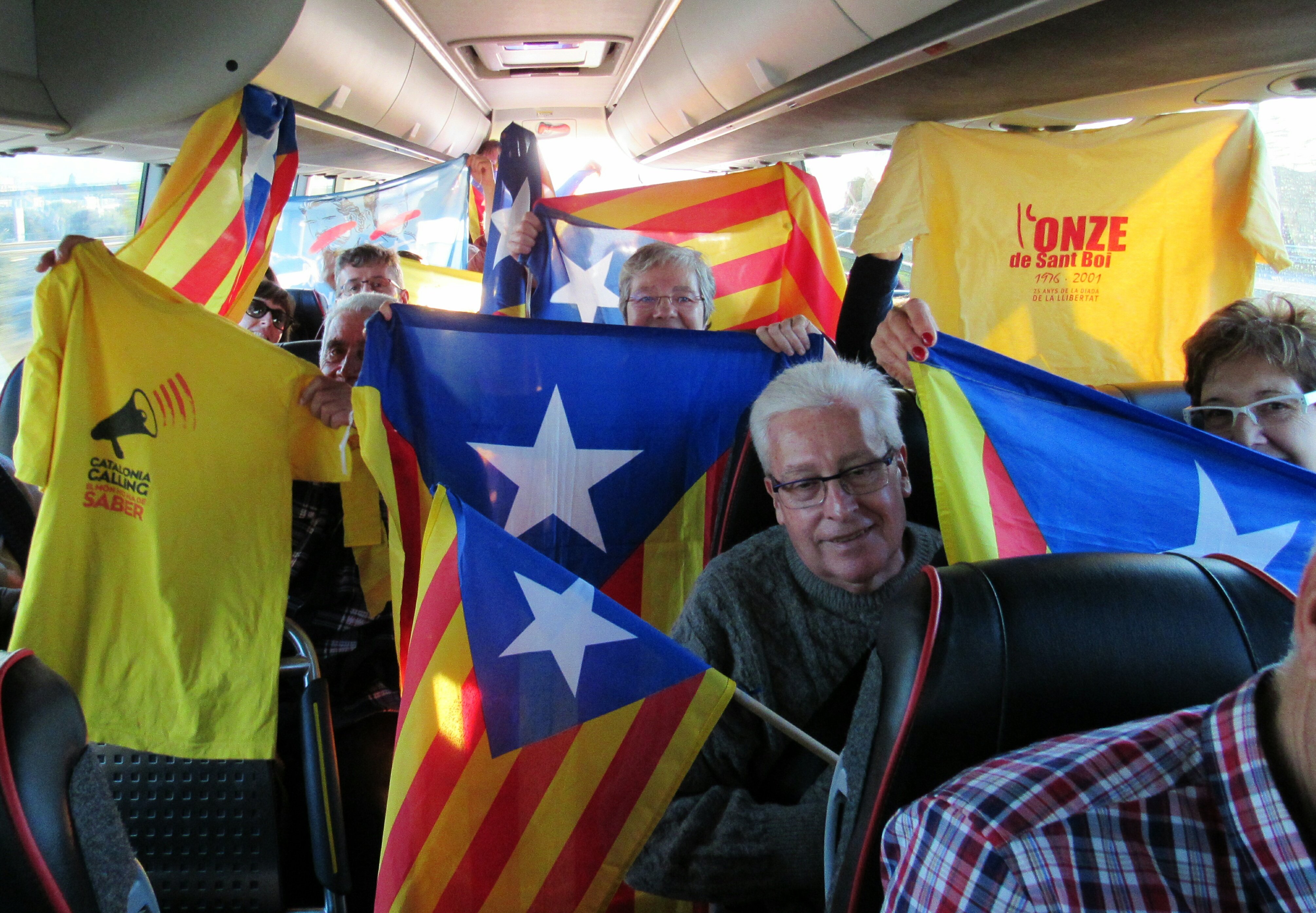 Protest at European Parliament: 64 buses, 2 charter flights from Catalonia full