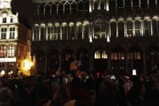Grand Place brussel·les vigilia manifestació 2