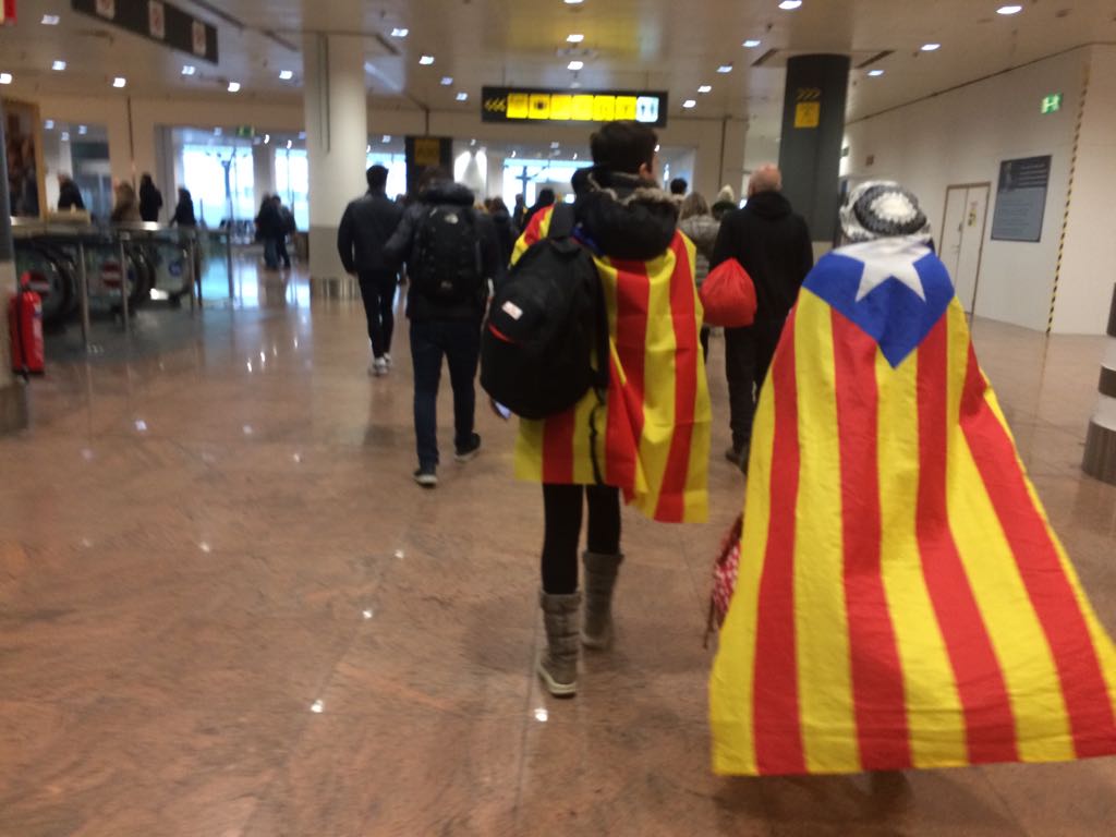 L'ANC recomana agafar metro o tren per tornar a l'aeroport de Brussel·les