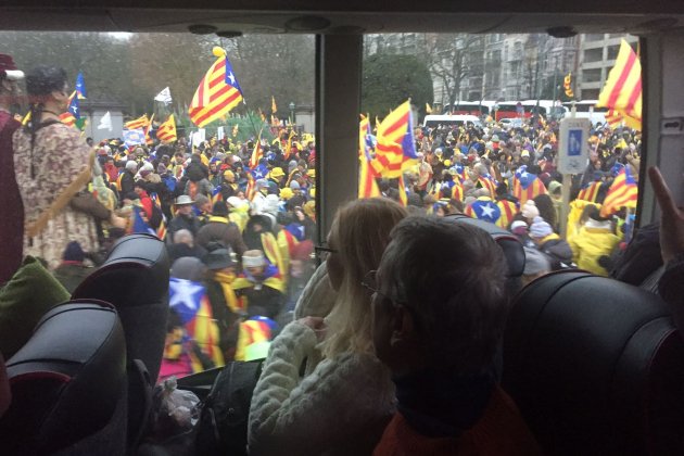 Manifestació Brusel·les gegants Carlota Camps