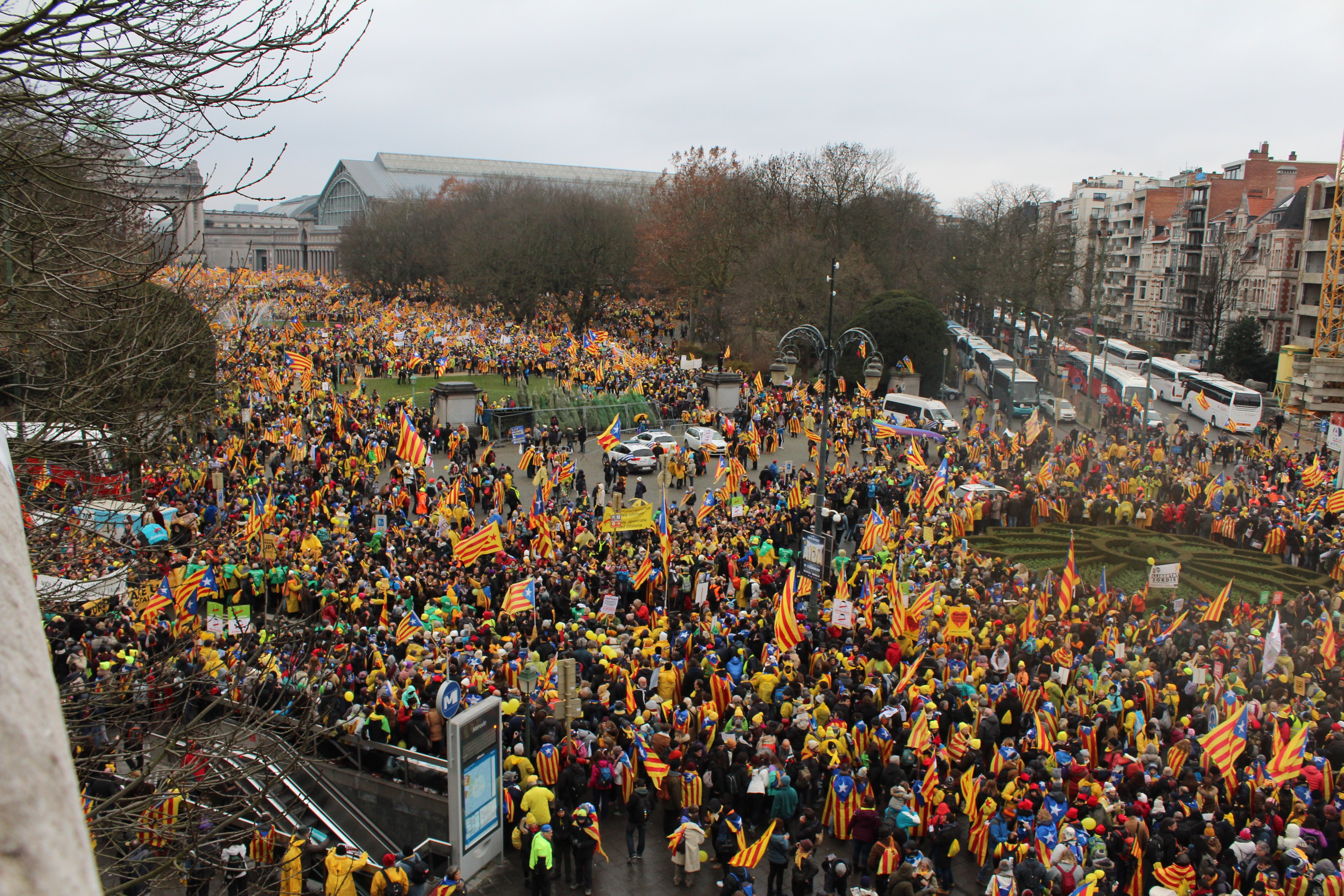 Brussel·les s'inunda d'estelades